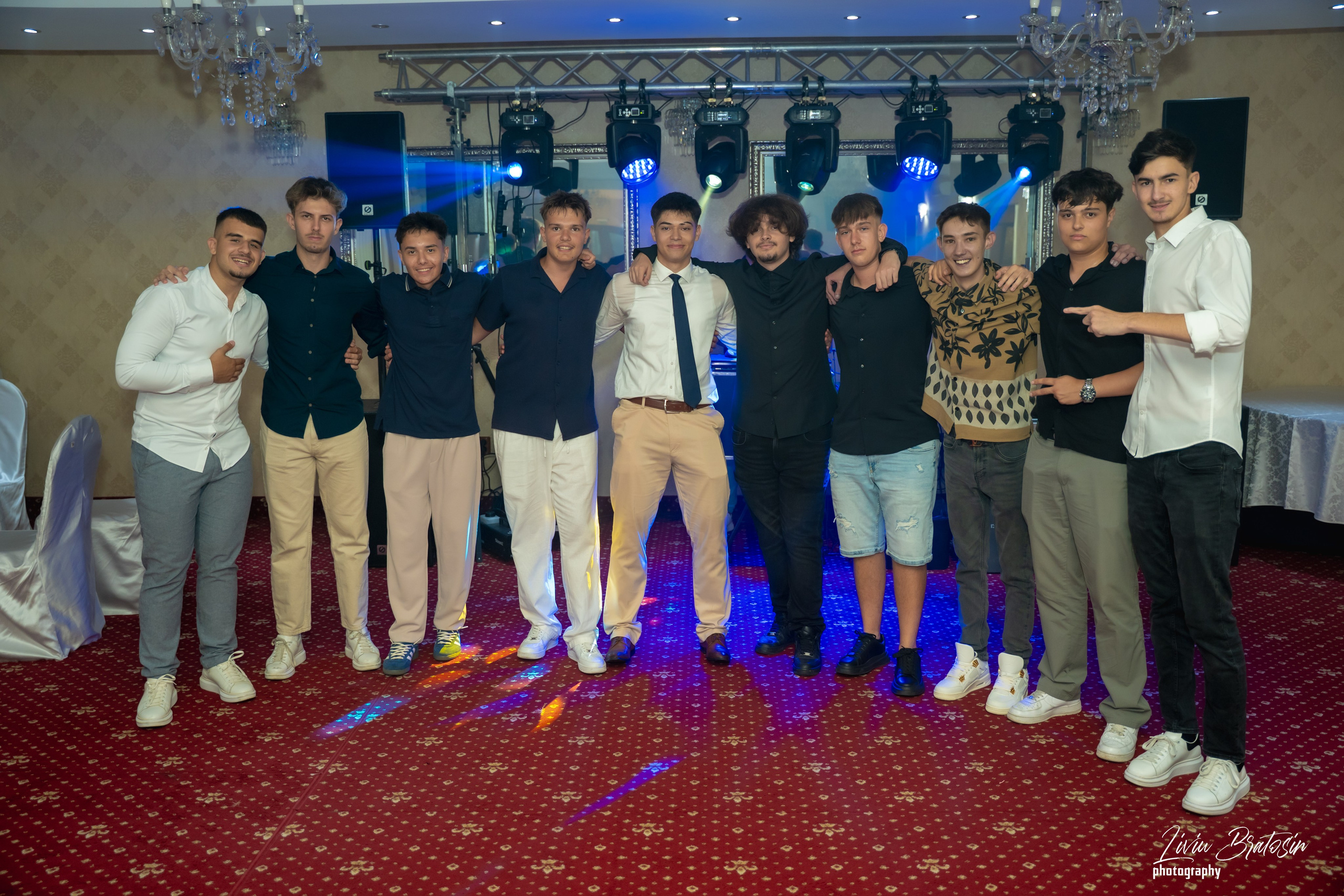 RĂZVAN. RRStudio — Fotograf evenimente