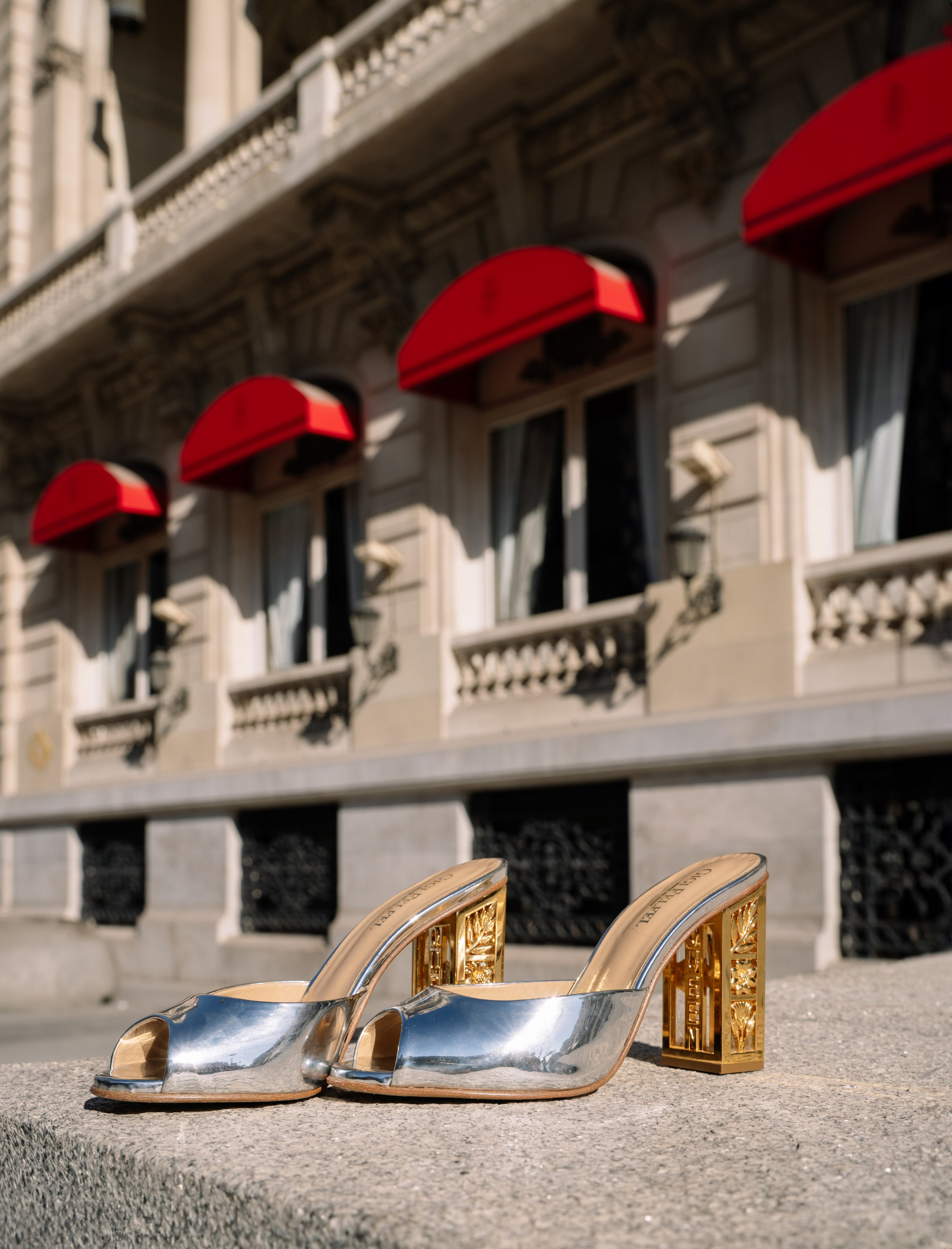 Street style shooting for GIGI Felfel shoes. Фотограф в Мадриде Алена Белянинова