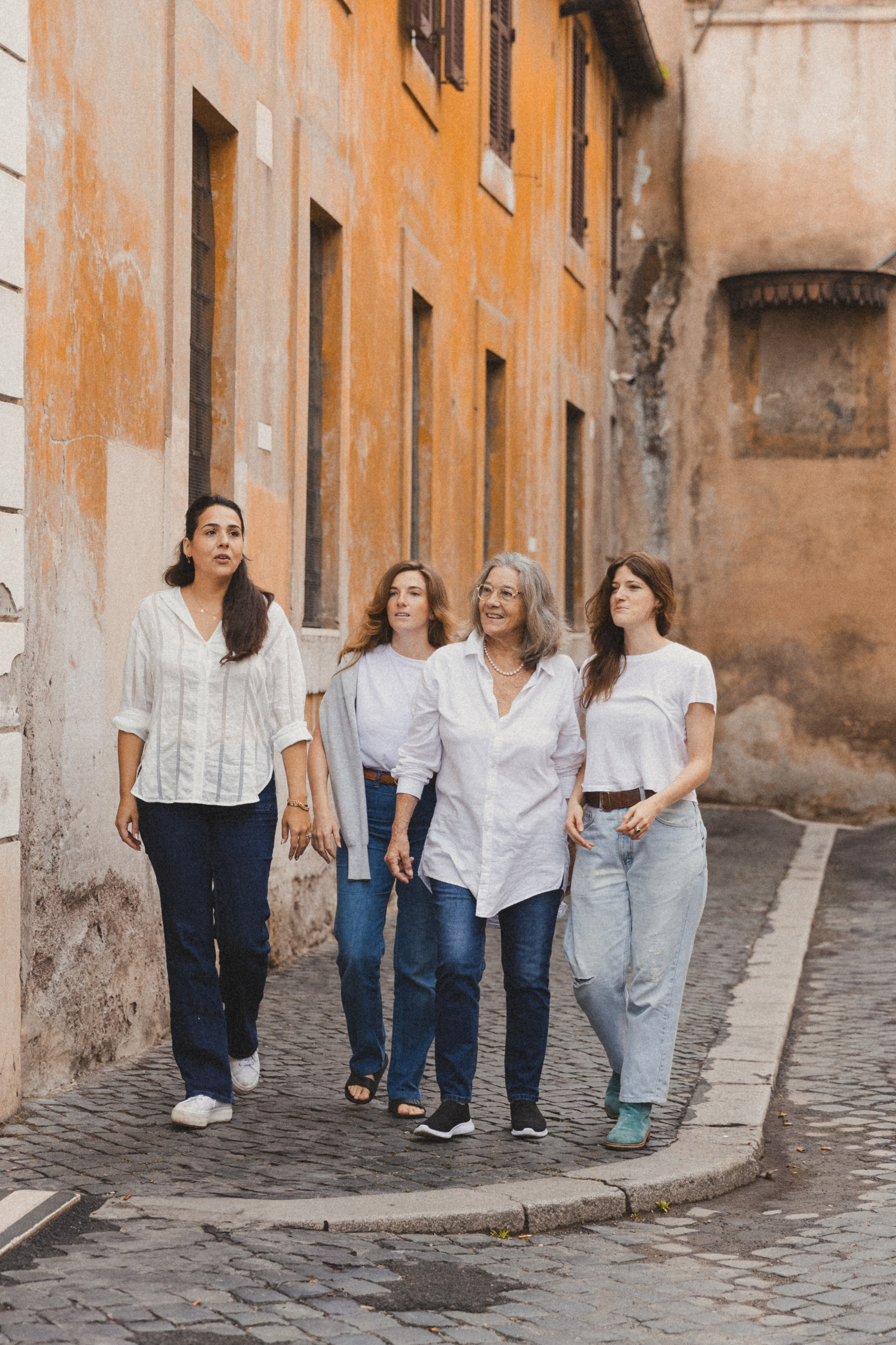 FITZGERALD FAMILY. Elizaveta Razumova: Cinematic Photography for Love, Weddings, Portraits & Brands