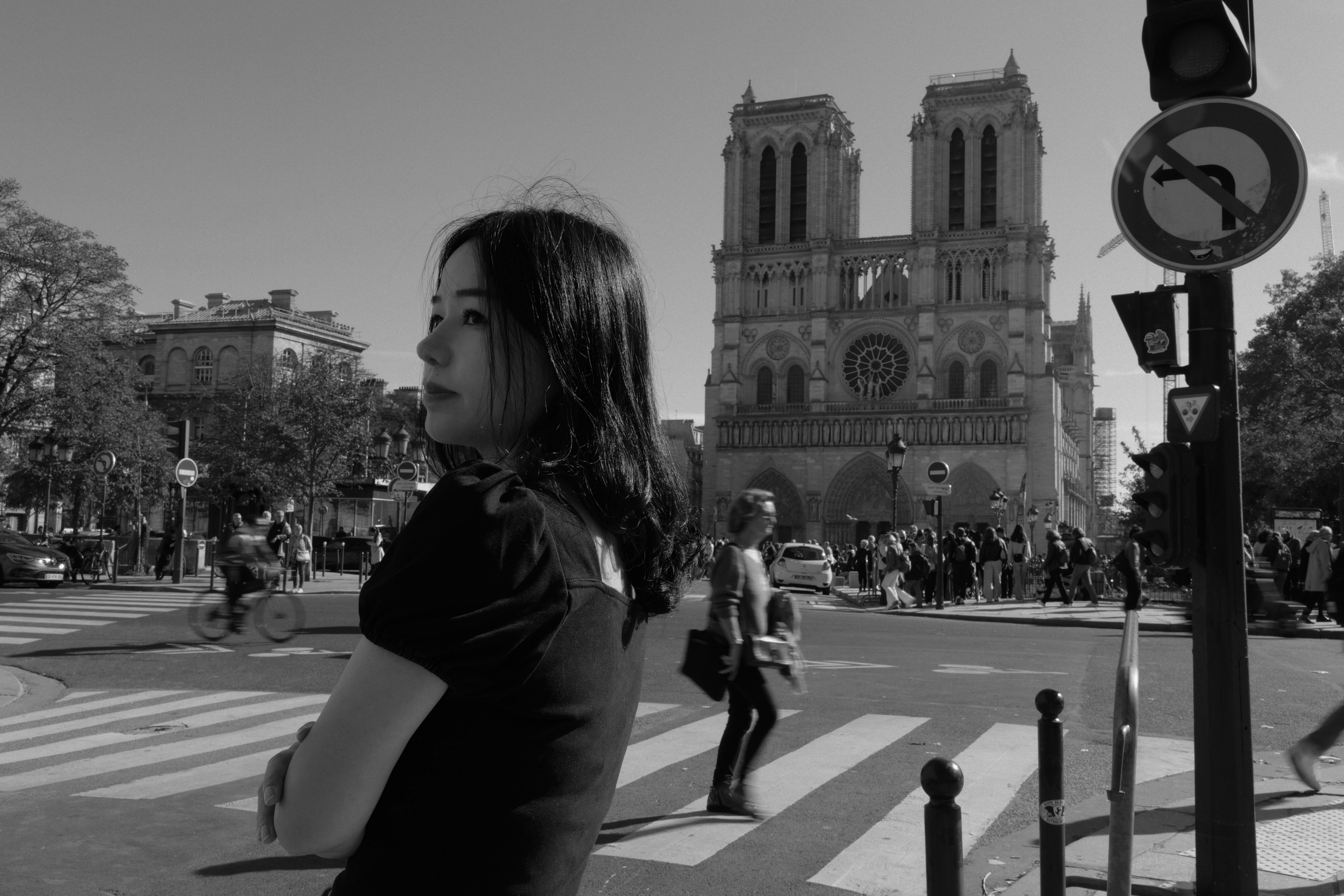 Lifestyle & Travel Portrait photography in Paris Shyl