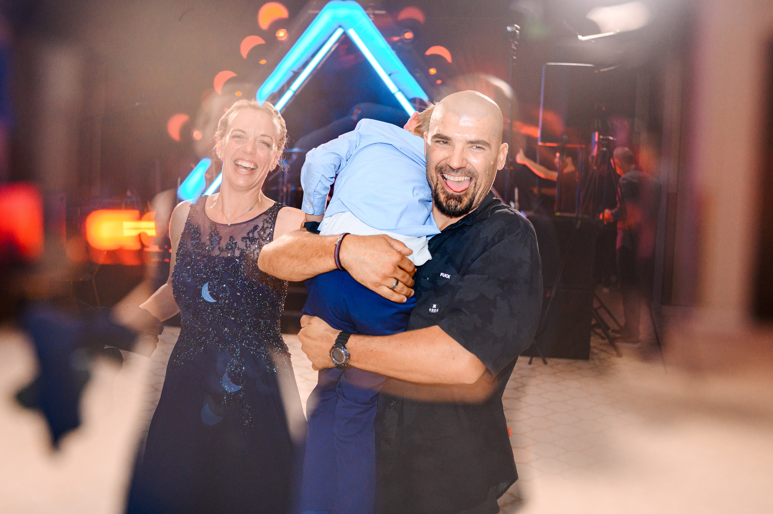 Madalina & Ovidiu. Mugurel Olteanu Fotograf