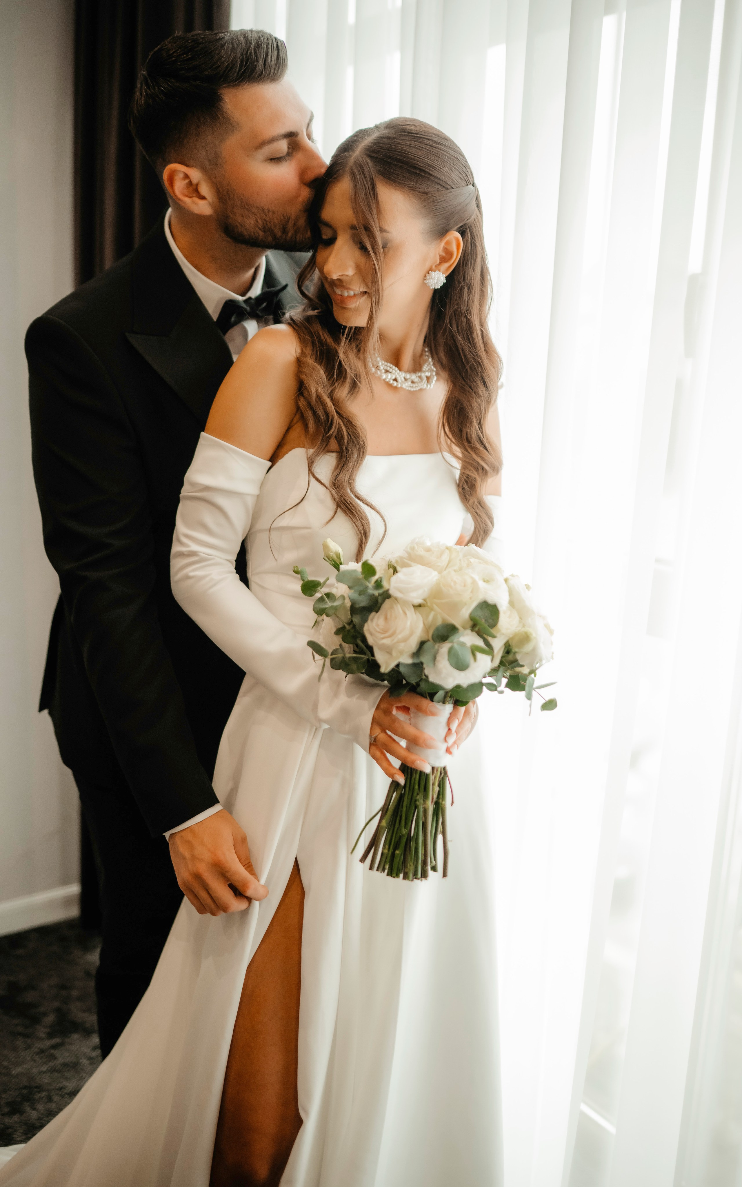 🤎 C a m e l i a & B o g d a n - Wedding Day Preview. Wedding & Family Photographer