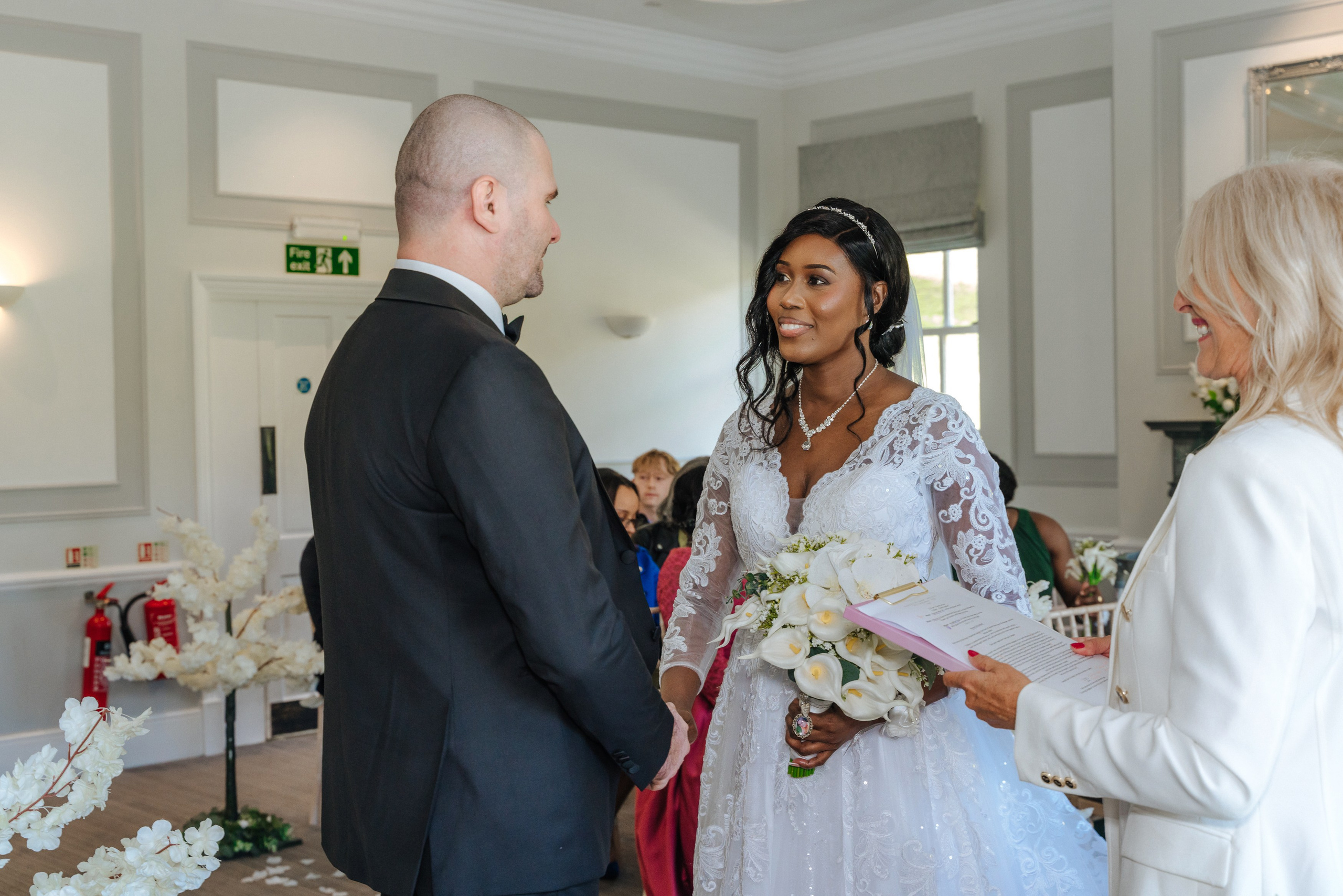 A wedding at Woldingham Golf Club, Woldingham Golf Club wedding, wedding photographer at Woldingham Golf Club