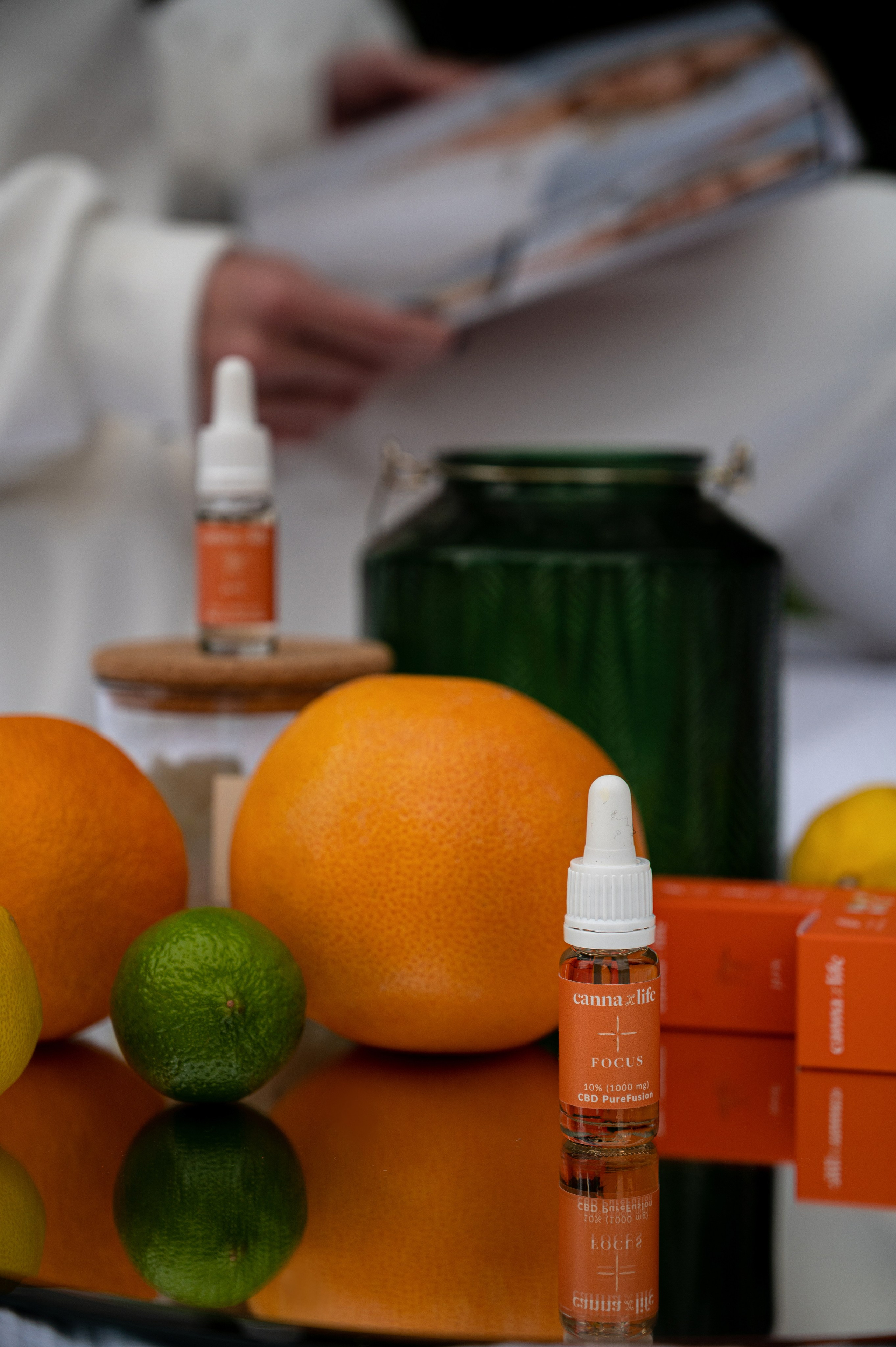 CannaXlife CBD products. ANNA-MARIA PHOTO CONTENT CREATOR — фотограф, естет, художник і візуальний експерт Instagram у Празі