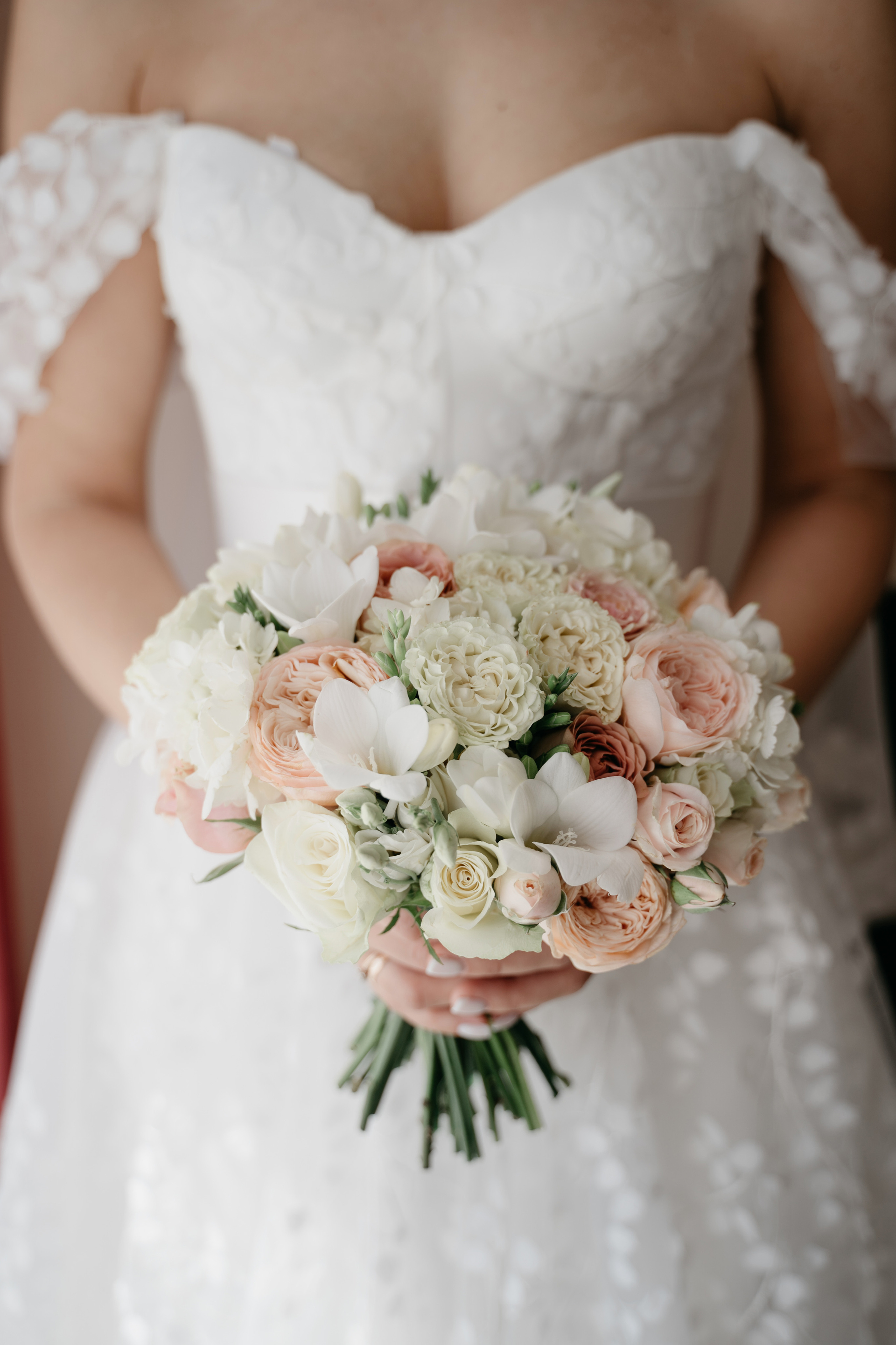 Wedding in spring. Wedding photograper — Alex Popov photography Germany, Switzerland, Italy, France. Based in Stuttgart