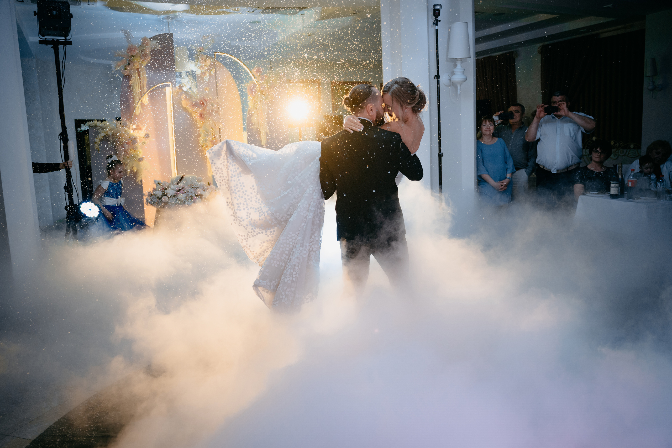 Wedding in spring. Wedding photograper — Alex Popov photography Germany, Switzerland, Italy, France. Based in Stuttgart