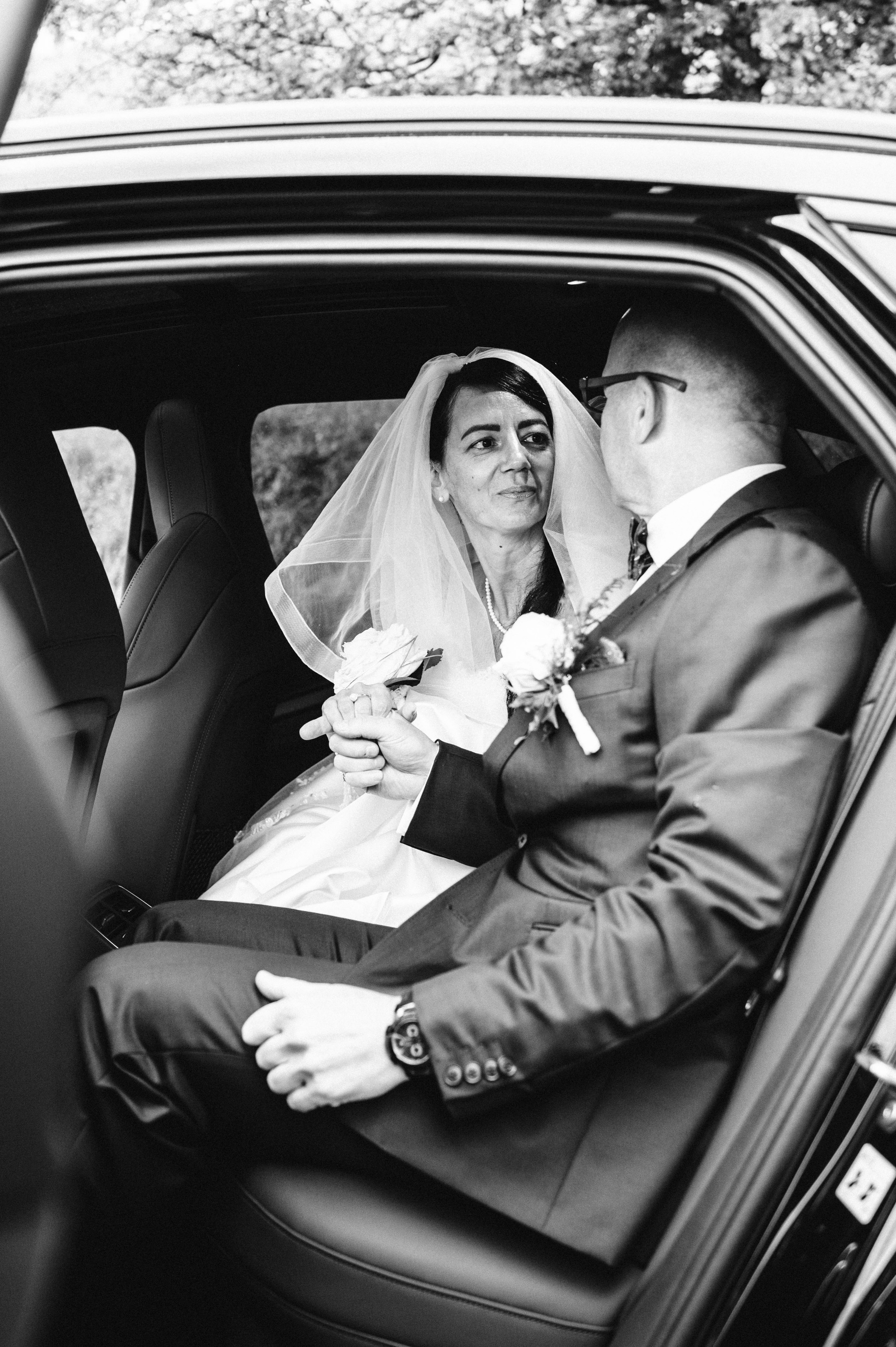 Hochzeitsfotografie Thomas & Elena – Emotionale Hochzeitsreportage in der Schweiz. Authentische, emotionale, zeitlose Hochzeitsfotografie aus Albstadt