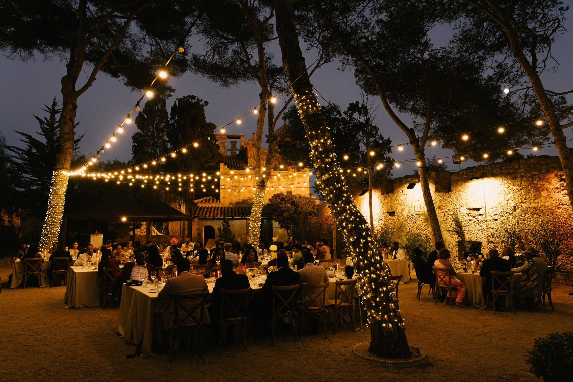 Castillo de tamarit wedding, Spain. Wedding photographer videographer Spain