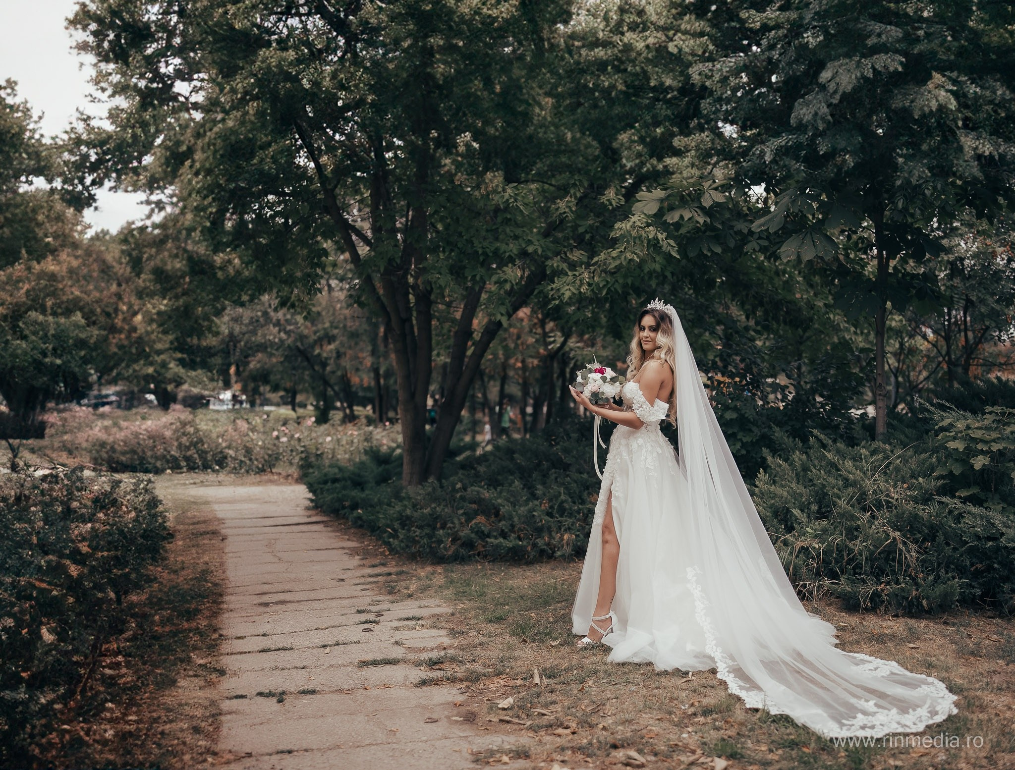 Marius & Claudia. Fotograf de Nunta Focsani