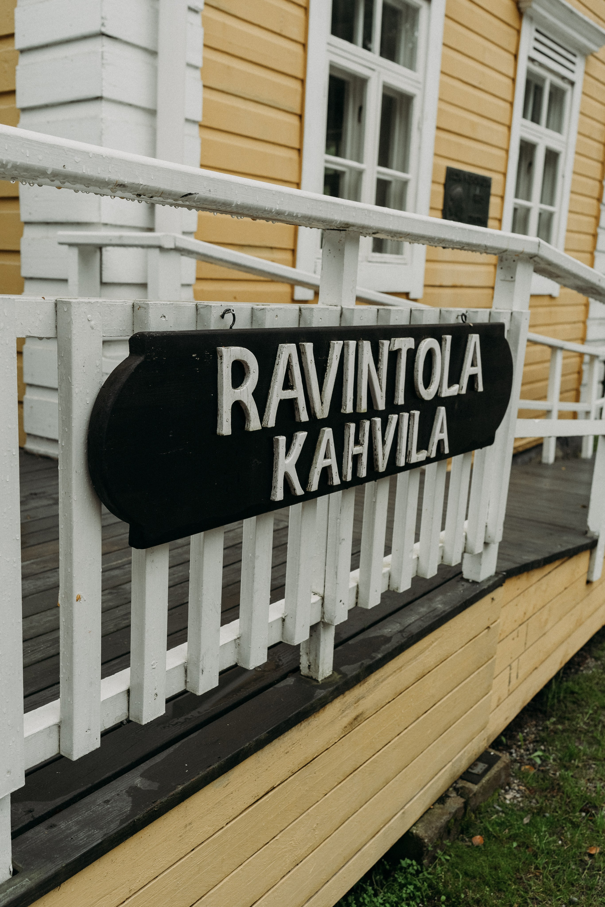 A&O. Wedding and portrait photographer in Helsinki Vickan O