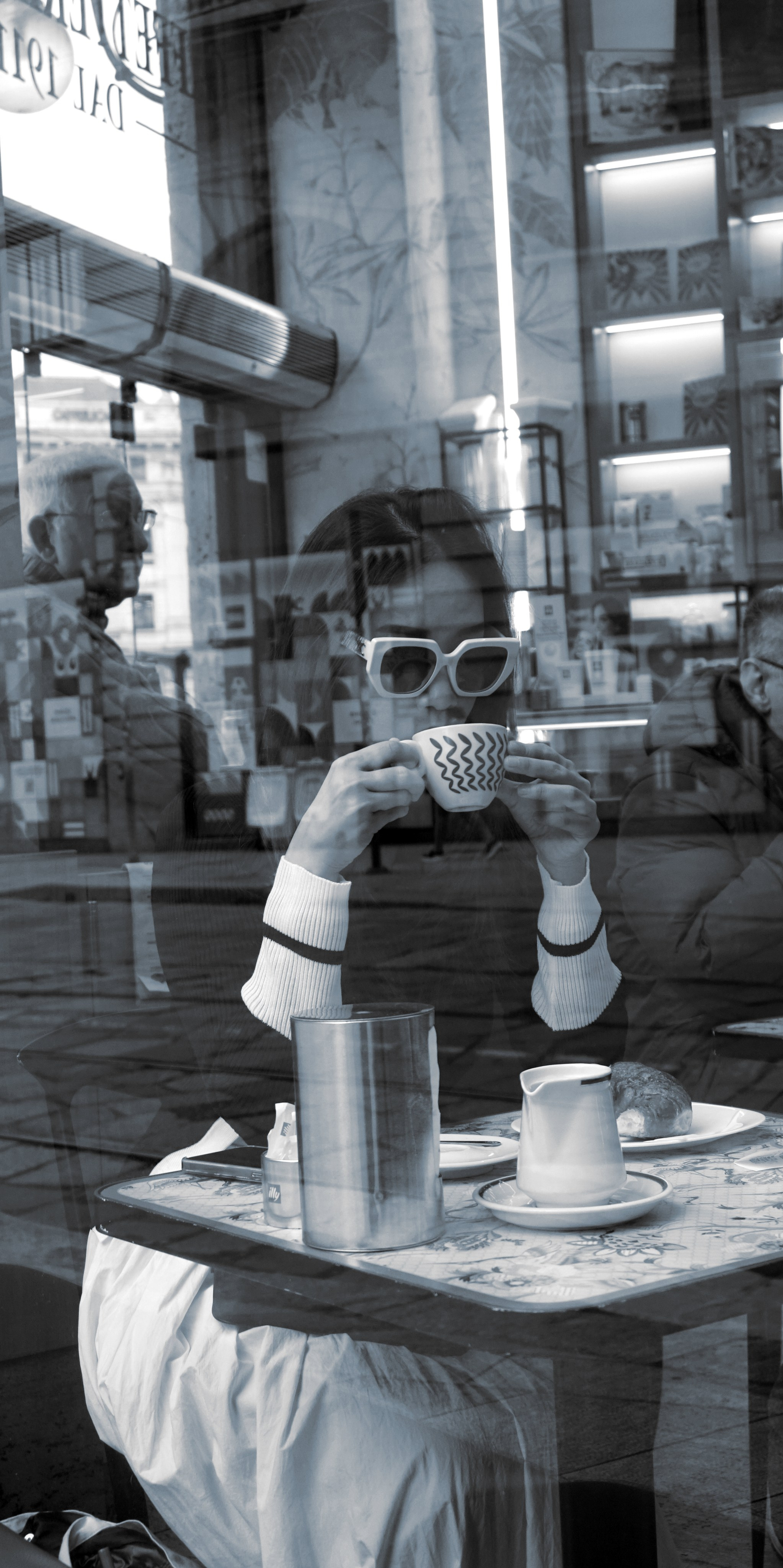 Supranee, Milano. Videografa e Fotografa in Italia Sokhova Albina