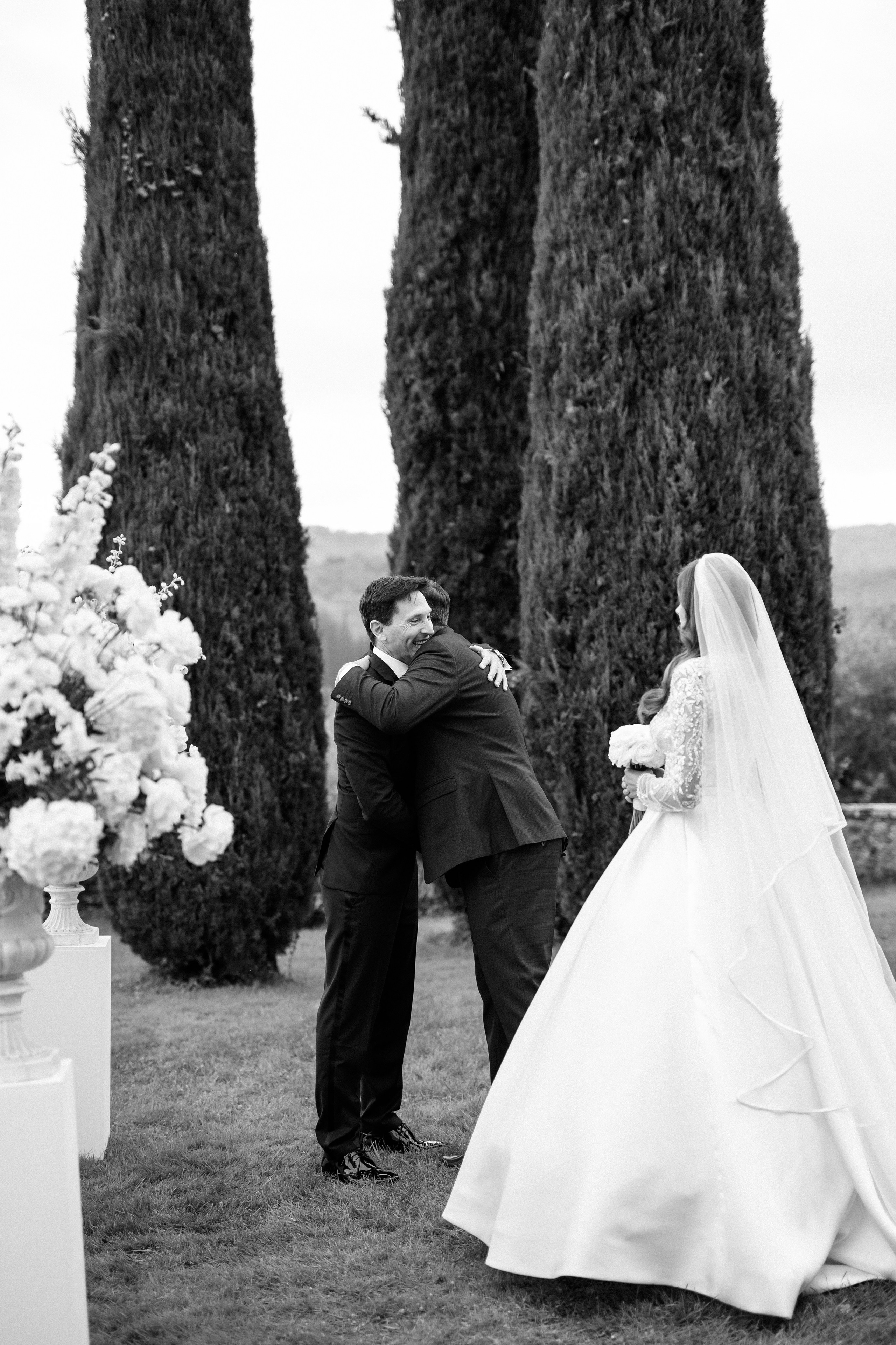 Wedding Photographer Rome Tuscany Como Sicily Puglia Amalfy Italy- Oksana Savenchuk