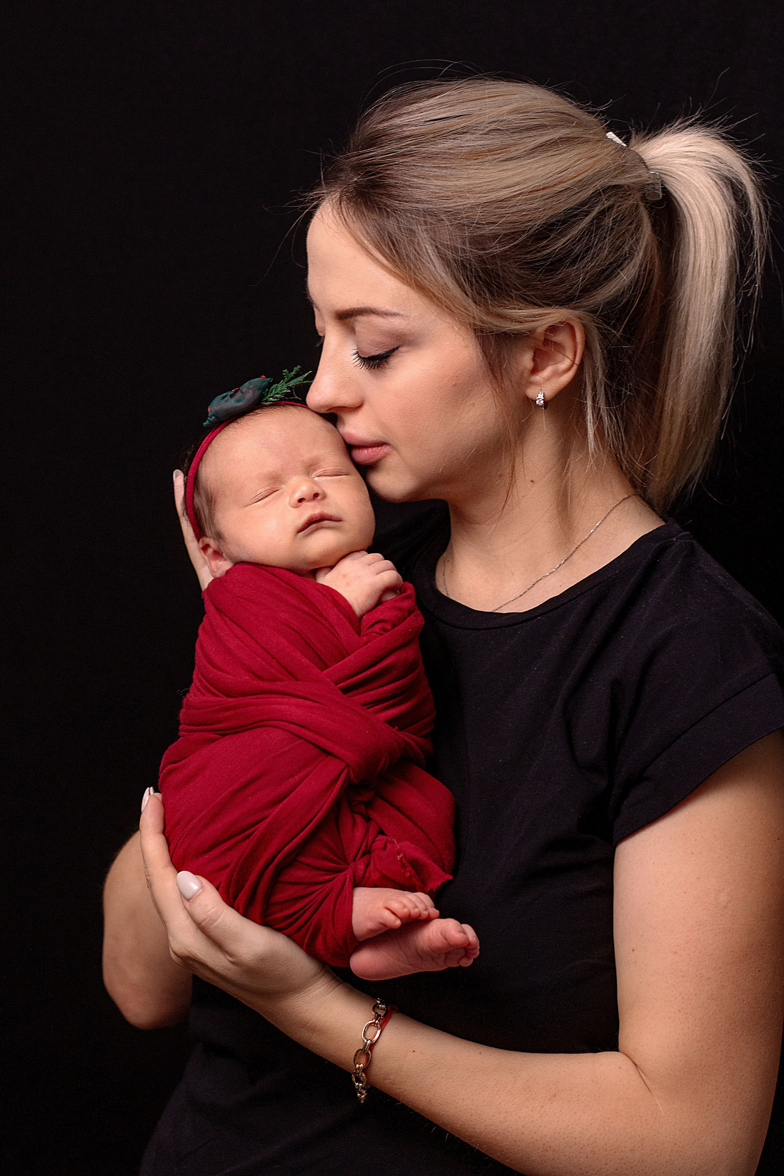 Newborn классическая. Детский и семейный фотограф в г. Бельцы