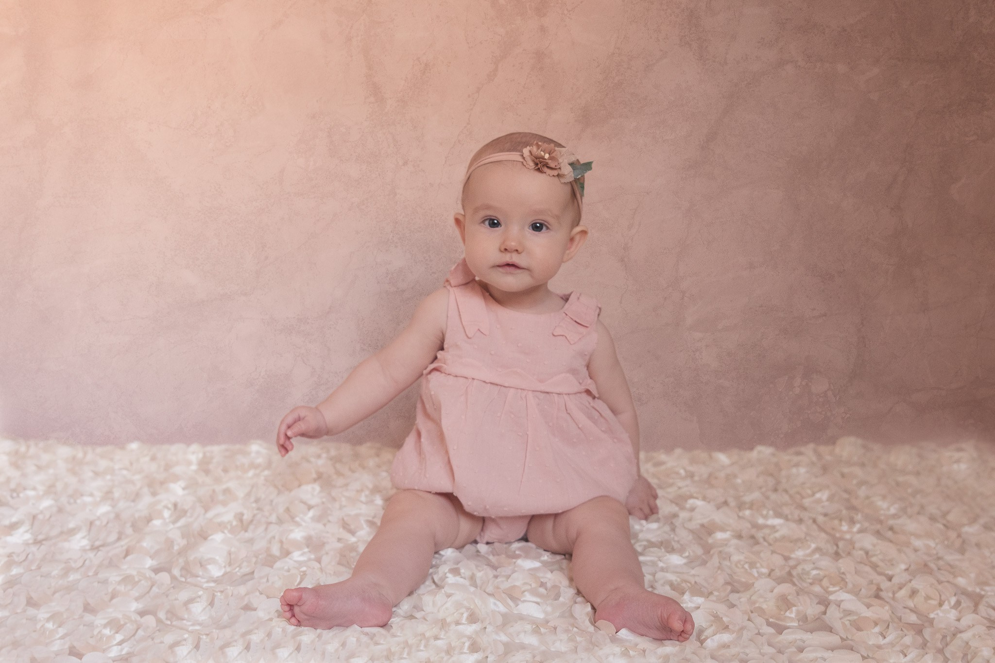 Emmi 6 Months. Maternity Newborn and Family photographer Hamburg Claire Hambley