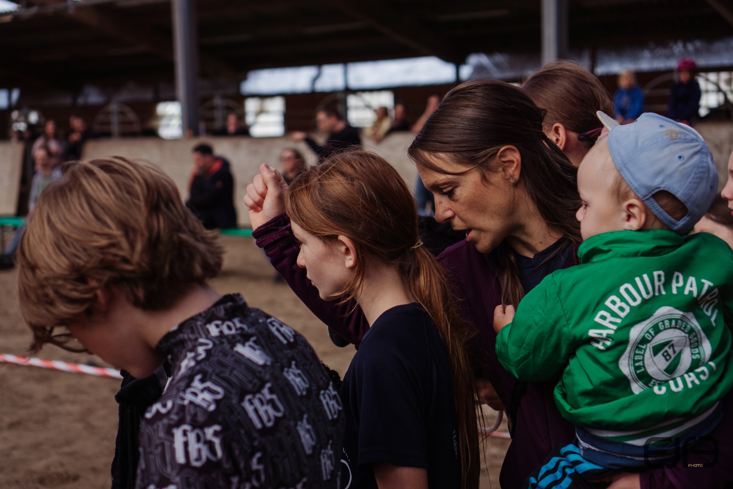 Hobby Horsing am Kaiserstuhl. Kreatives Design & Fotografie – Dein Partner für starke visuelle Auftritte