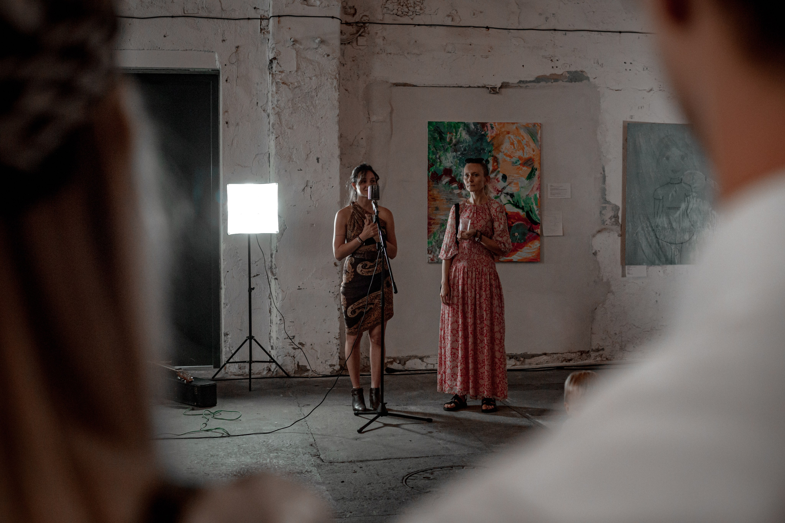 VERNISÁŽ. Dana Lišková — Empathetic Photographer | Introspective Artist |Neurodivergent Coach | Founder of Artepy.cz