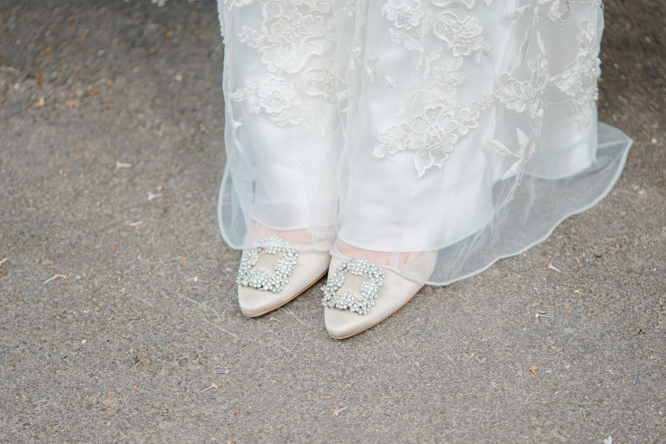 N&T, Potrettikuvaus Helsingissä, vihkiminen Helsingin vanha kirkossa