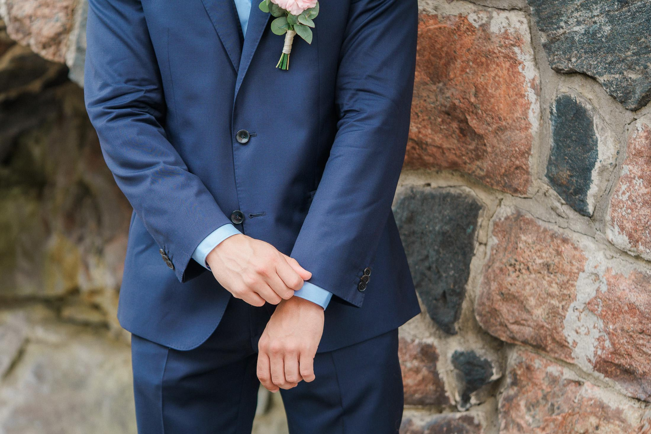 N&T, Potrettikuvaus Helsingissä, vihkiminen Helsingin vanha kirkossa