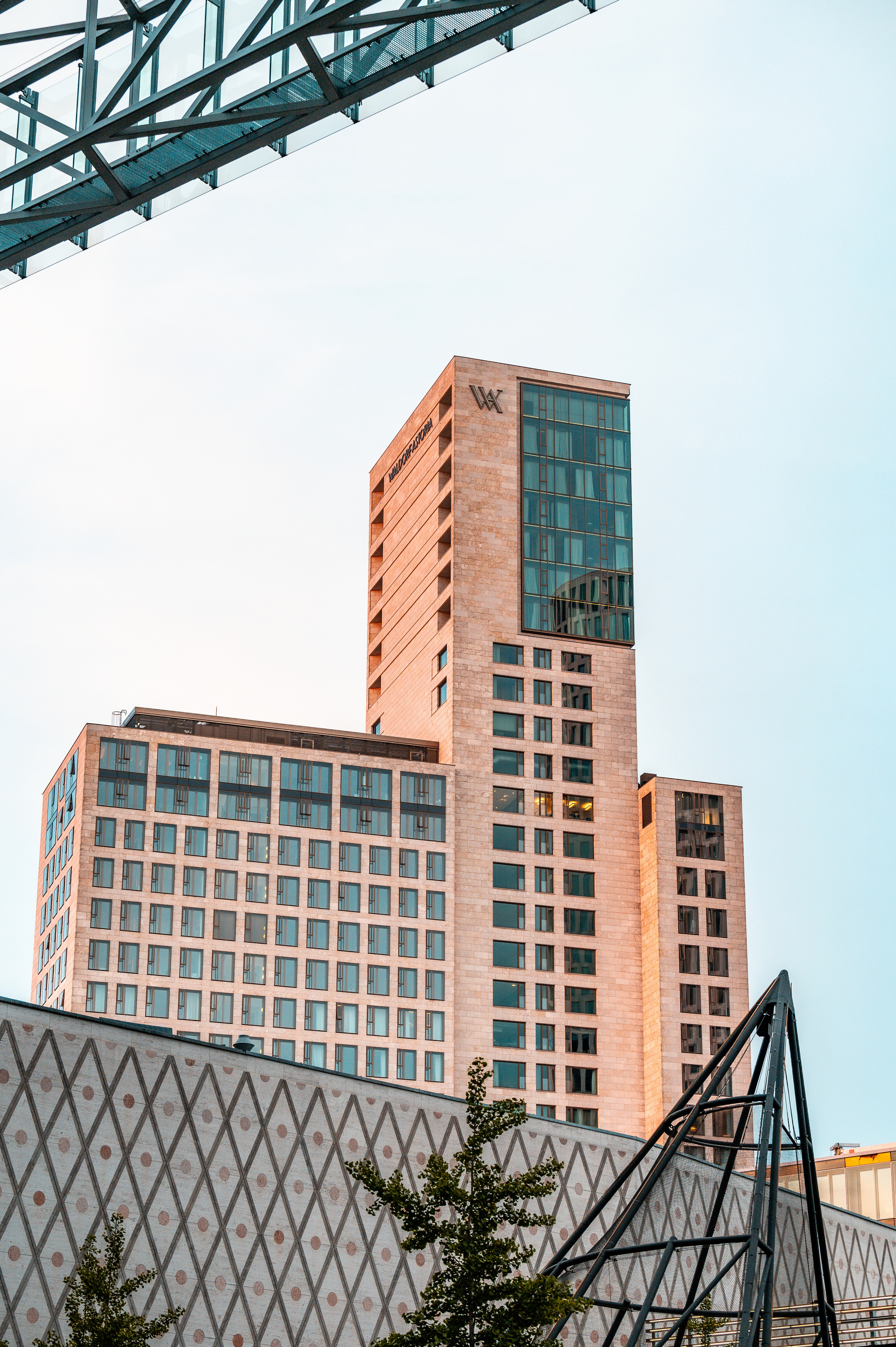 Entdecken Sie die Schönheit der Architektur: Professionelle Fotografie. Fotograf in Berlin Brandenburg (Familien, Kinder, Paare, Hochzeiten)