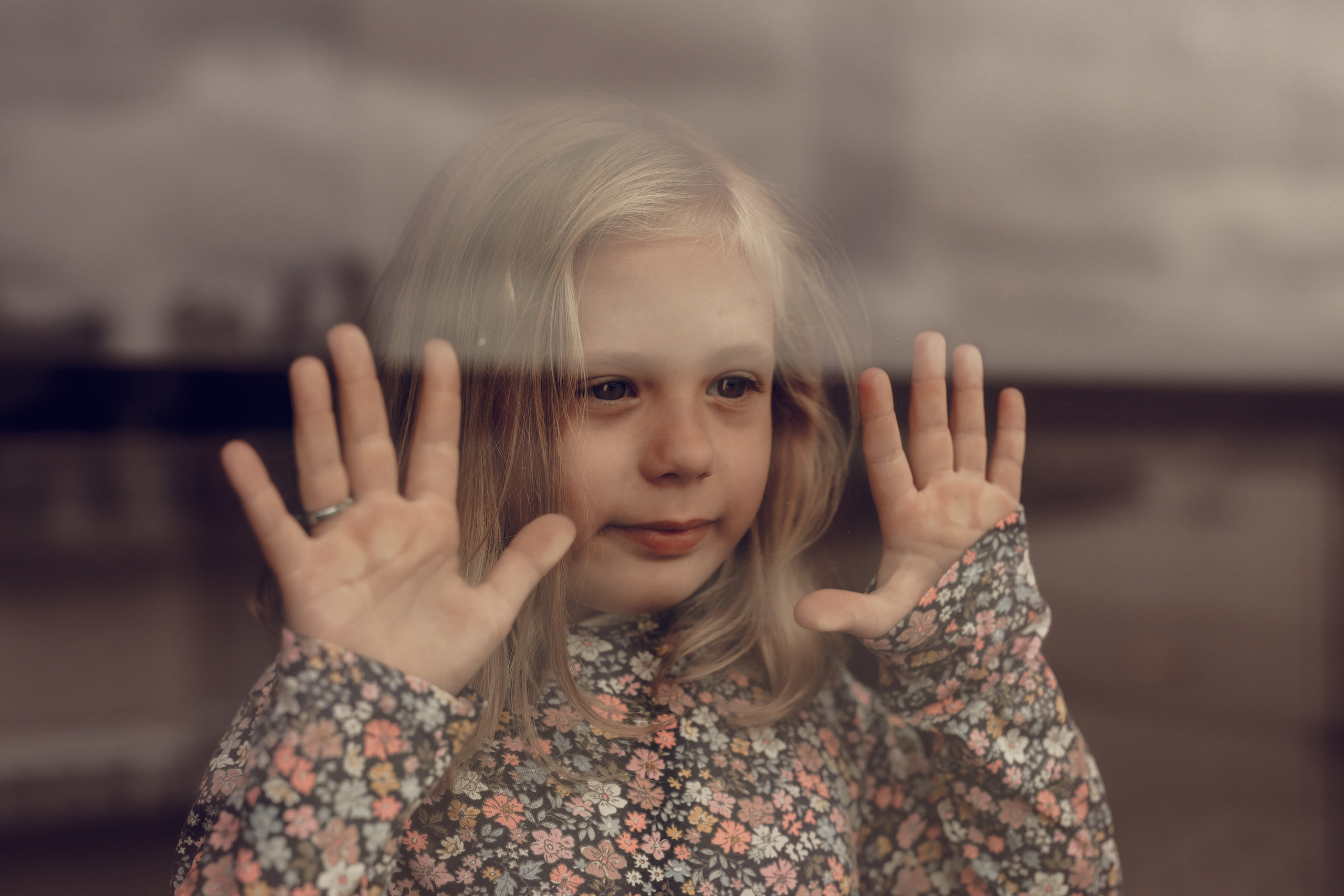 FATHER AND DAUGTER TIME. Professional garden design and photography services in London