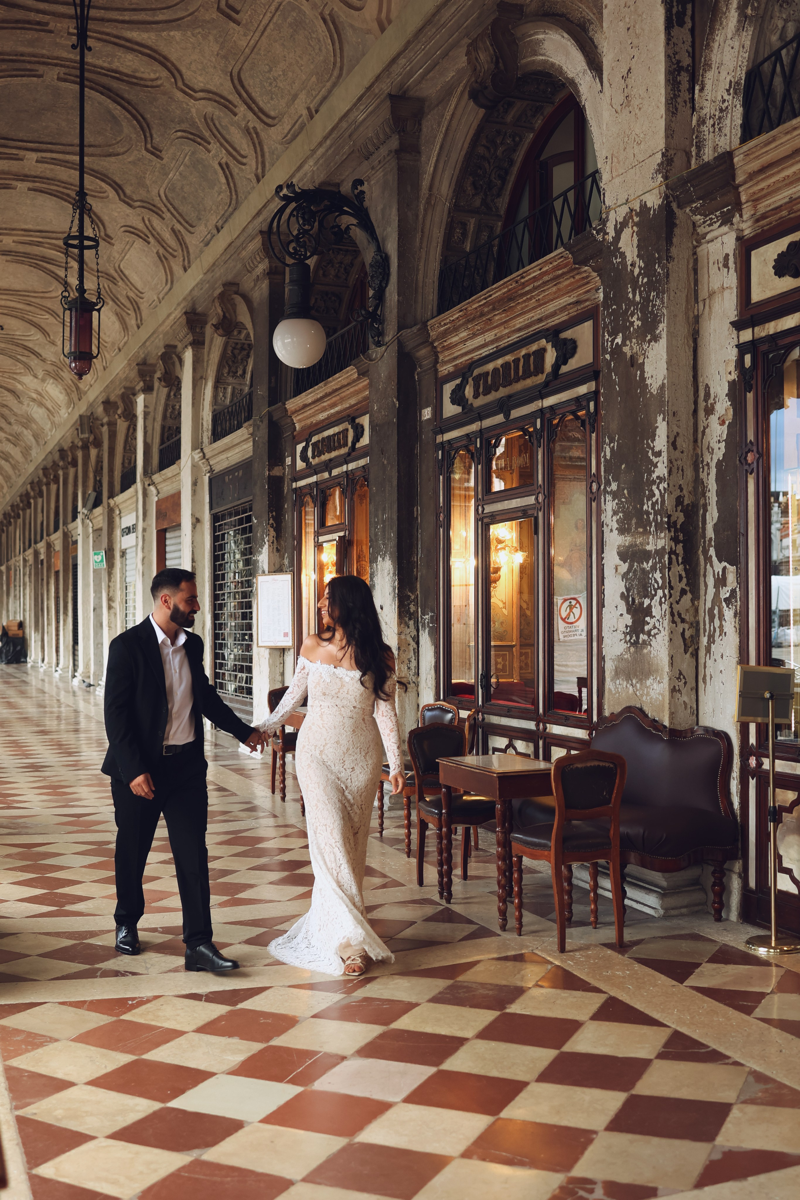 elegant couple in Venice