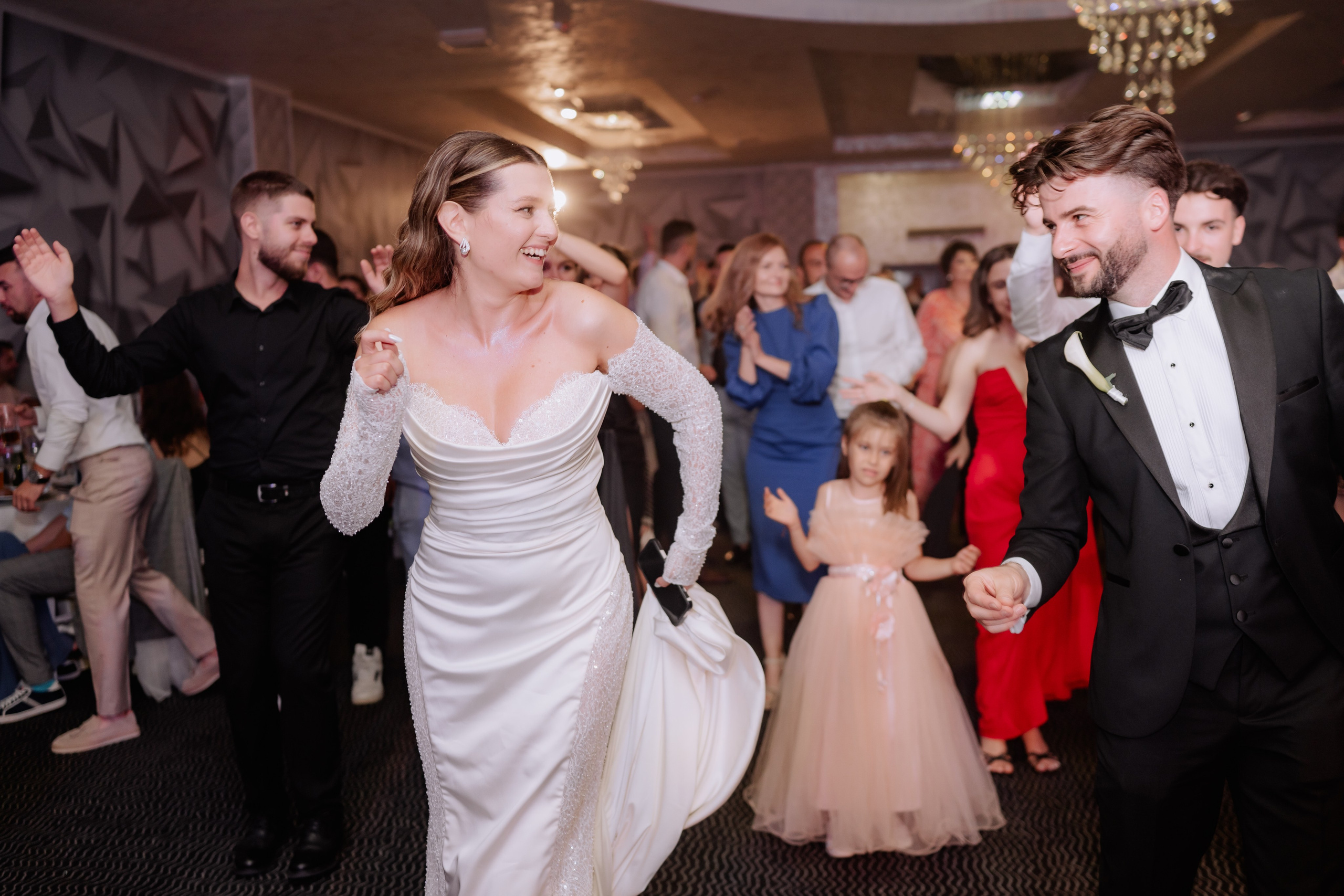 Andreea + Cosmin | Wedding day. Proud Vision Weddings | Wedding Photography & Film — Servicii profesionale Foto Video Nunta Iasi