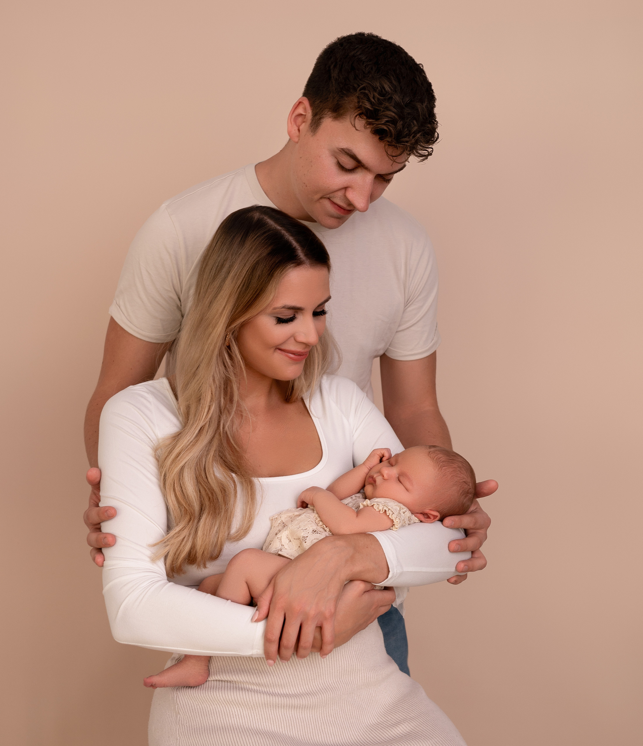 Newborn. Kinder- & Familienfotograf in Gaildorf und Umgebung Valentina Vogel