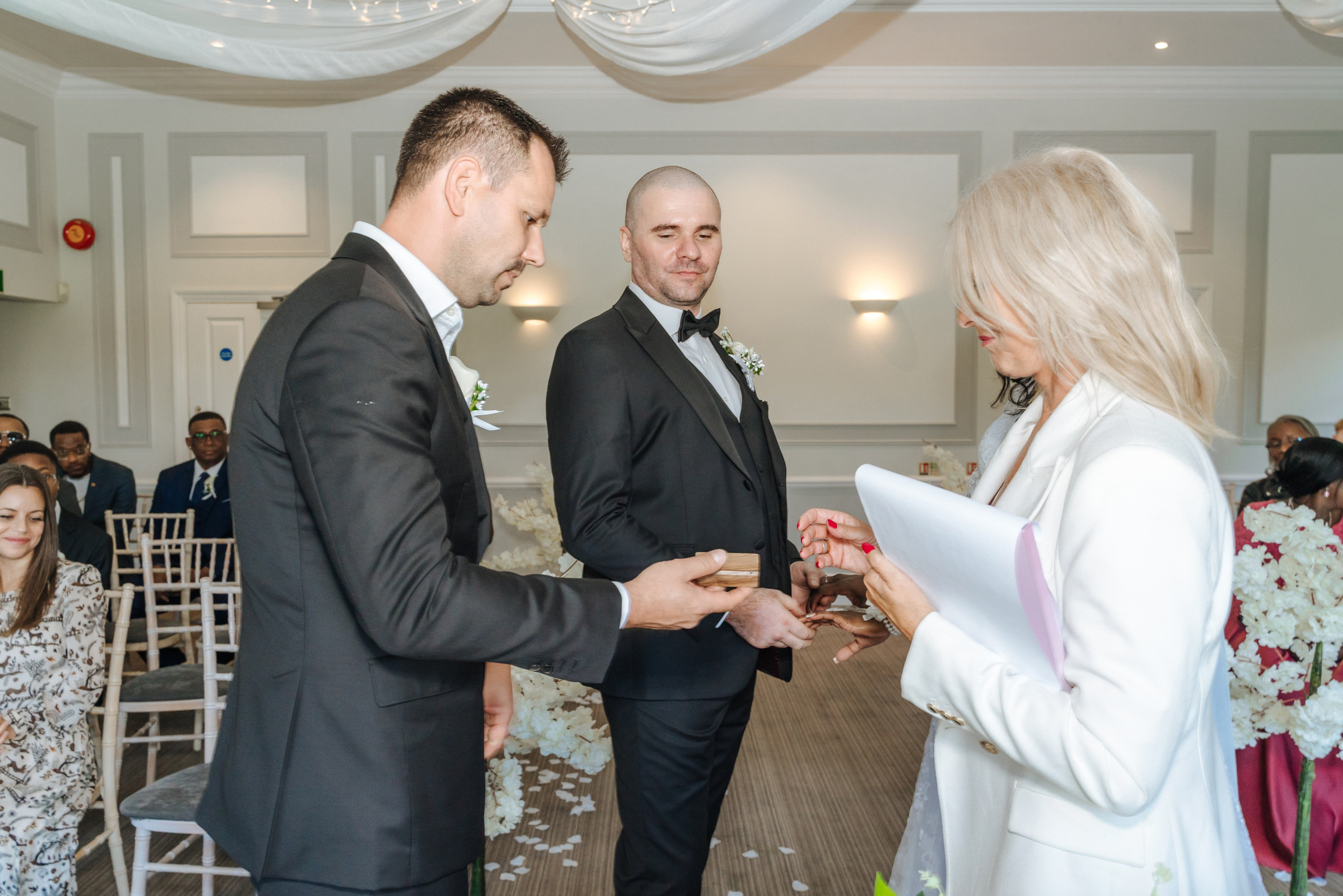 A wedding at Woldingham Golf Club, Woldingham Golf Club wedding, wedding photographer at Woldingham Golf Club