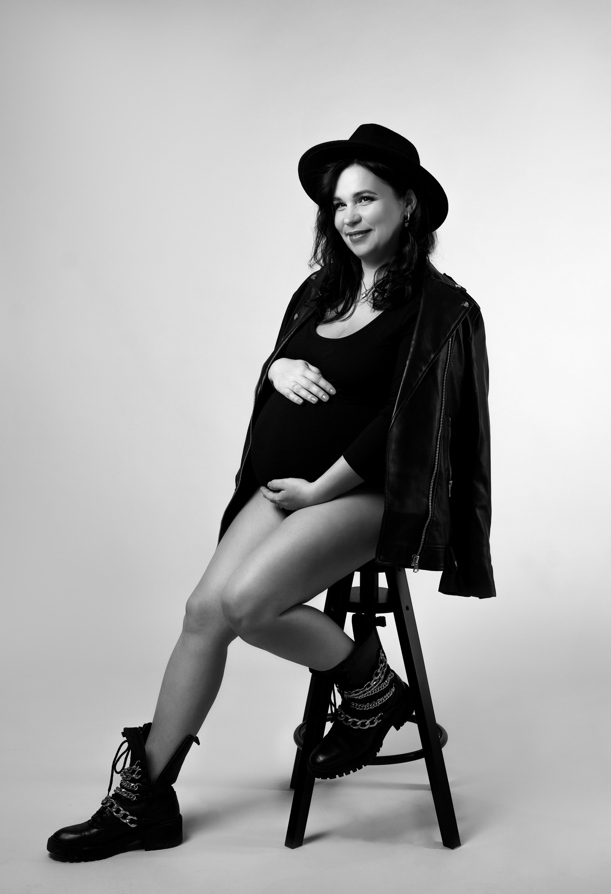 Студийная съёмка беременность. Семейный, детский и женский фотограф в Германии, Трире