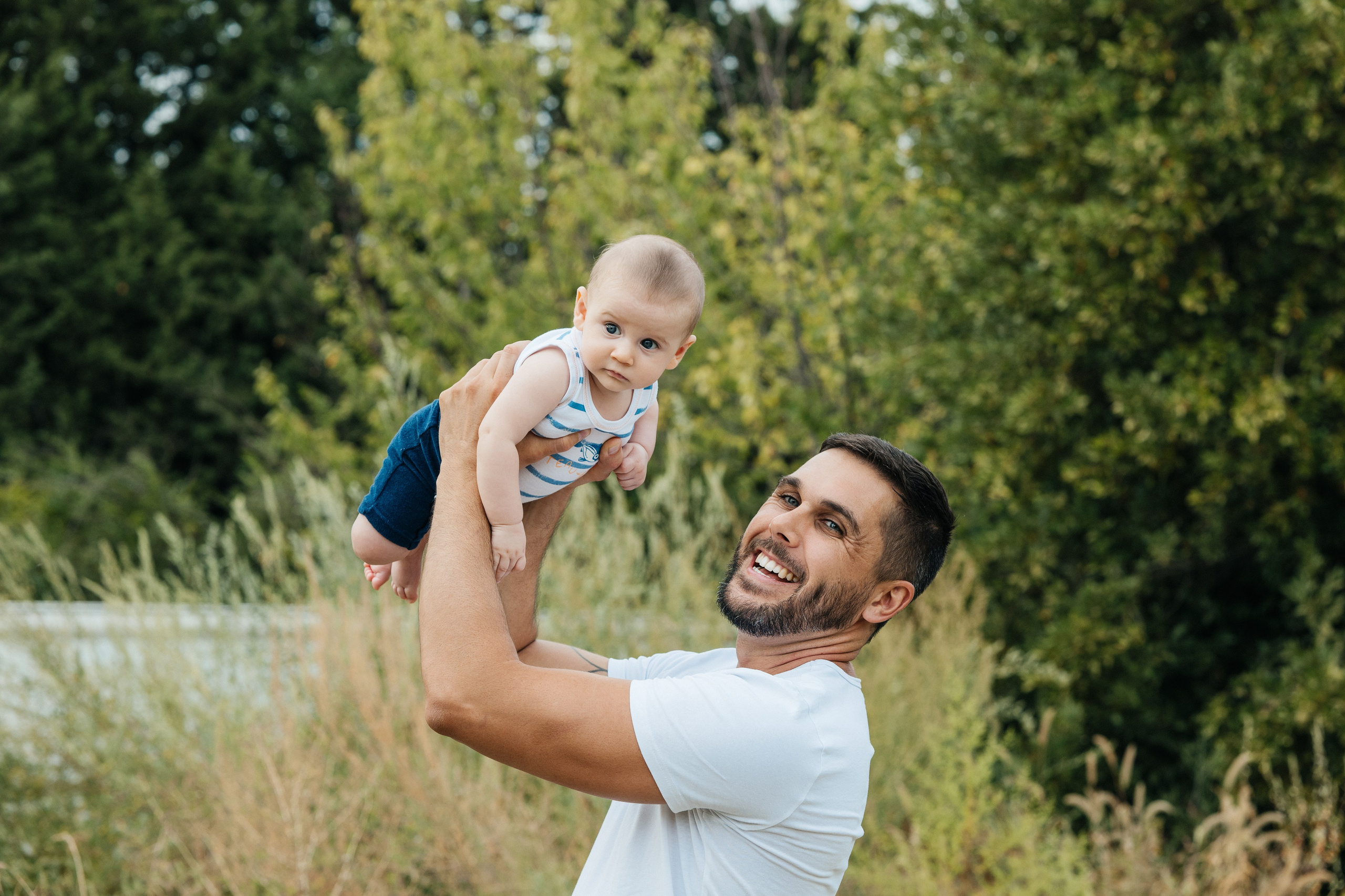 Séance photo d'un père avec son fils à Avignon