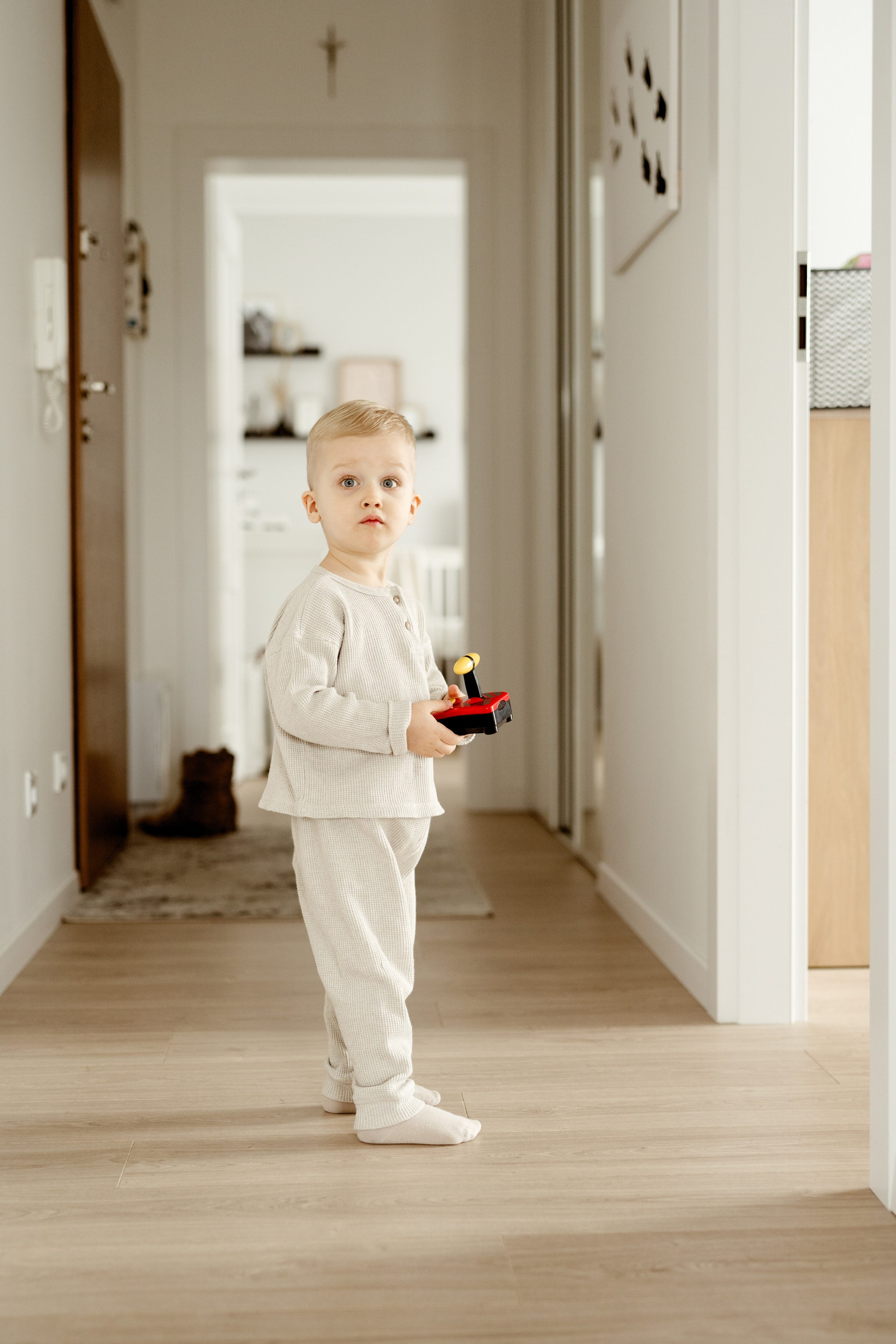 Sesja noworodkowa w domu. Fotograf Łódź - sesja ciążowa, noworodkowa, dziecięca. Studio w Łodzi