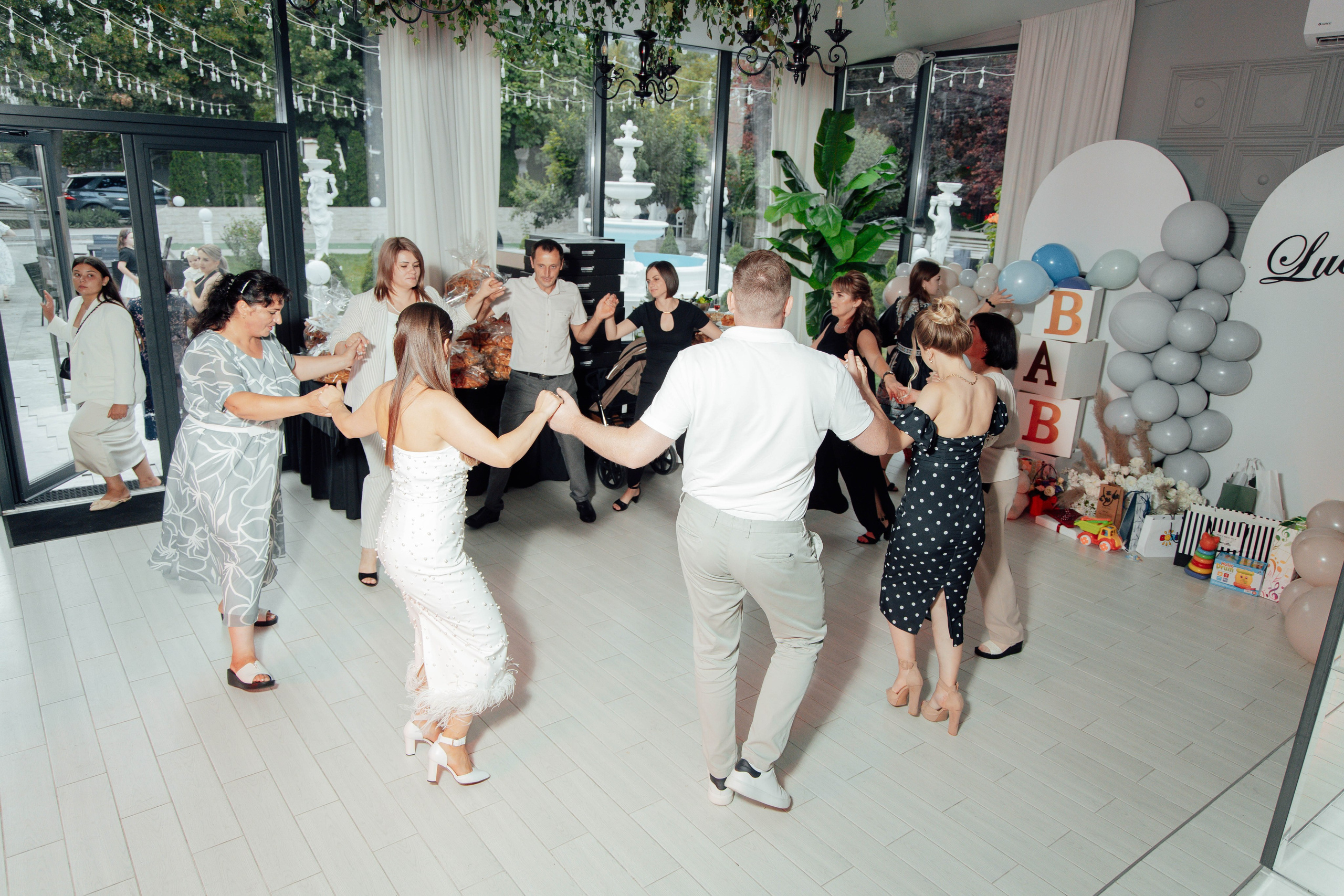 Cumetrie. Свадебный Фотограф, Детский и семейый Фотограф Молдова