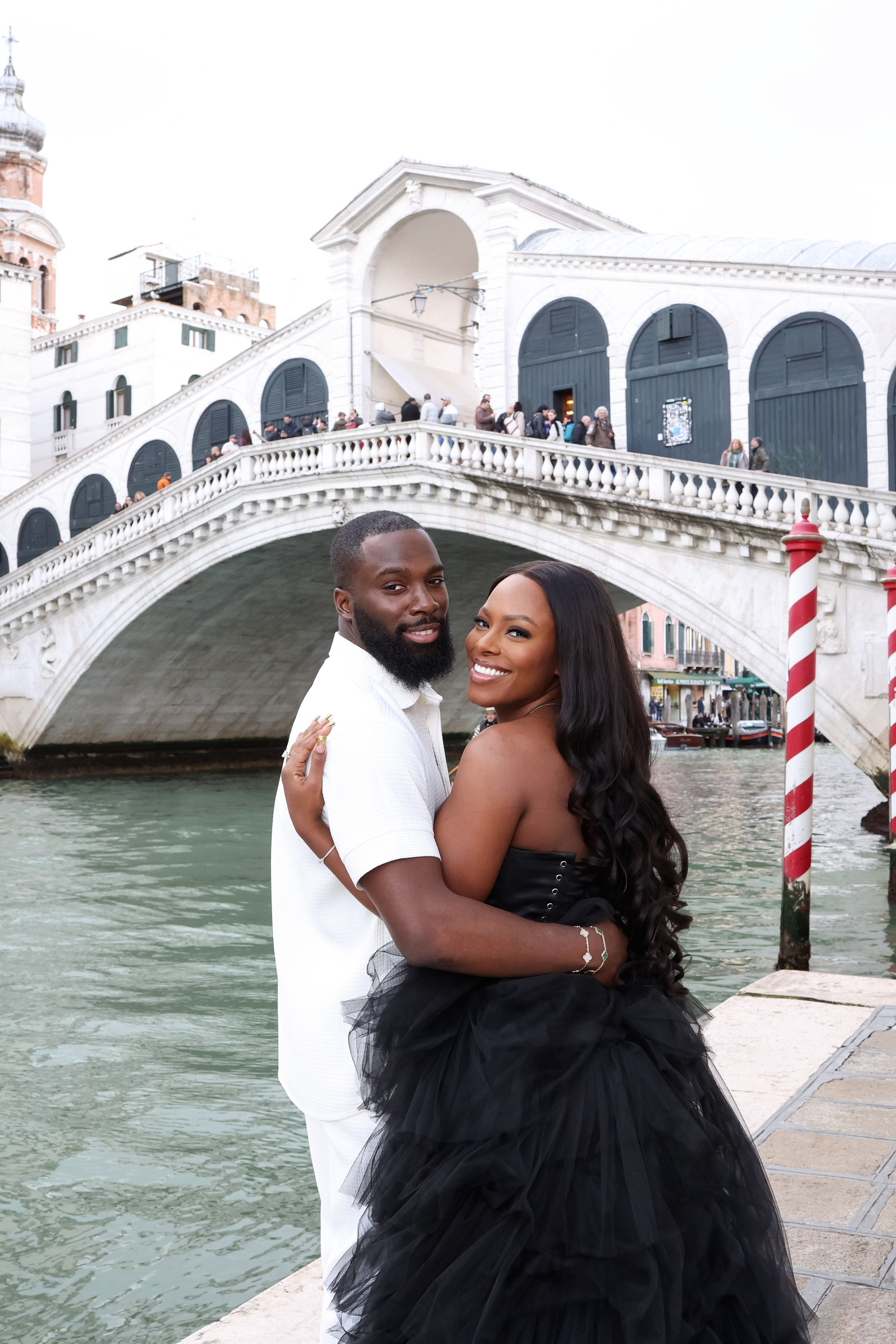 Surprise Marriage proposal on A Gondola ride in Venice. Photographer in Venice, Viktoria Antonova