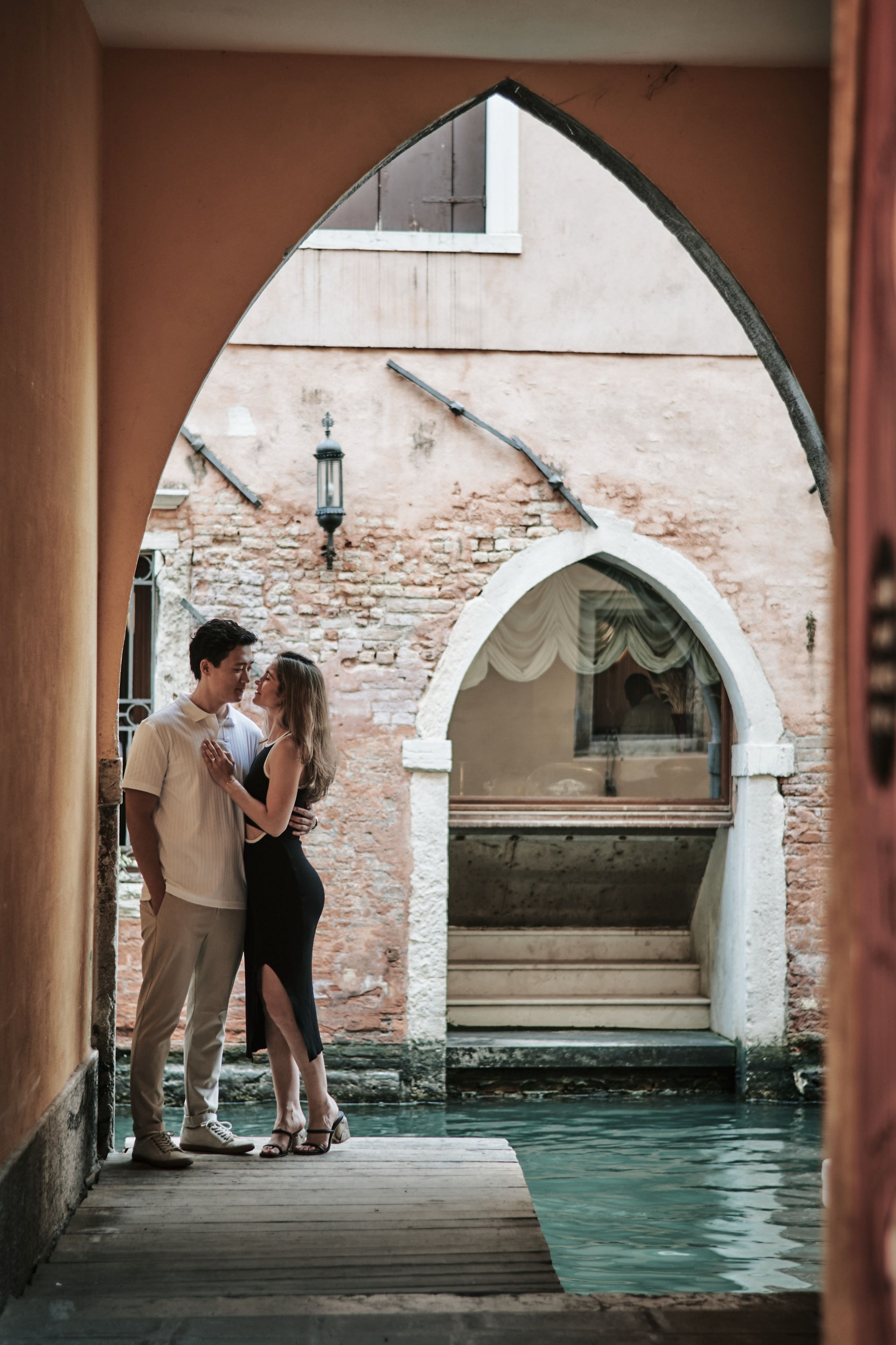 San Polo District. Photographer in Venice, Italy. Yana Zotova