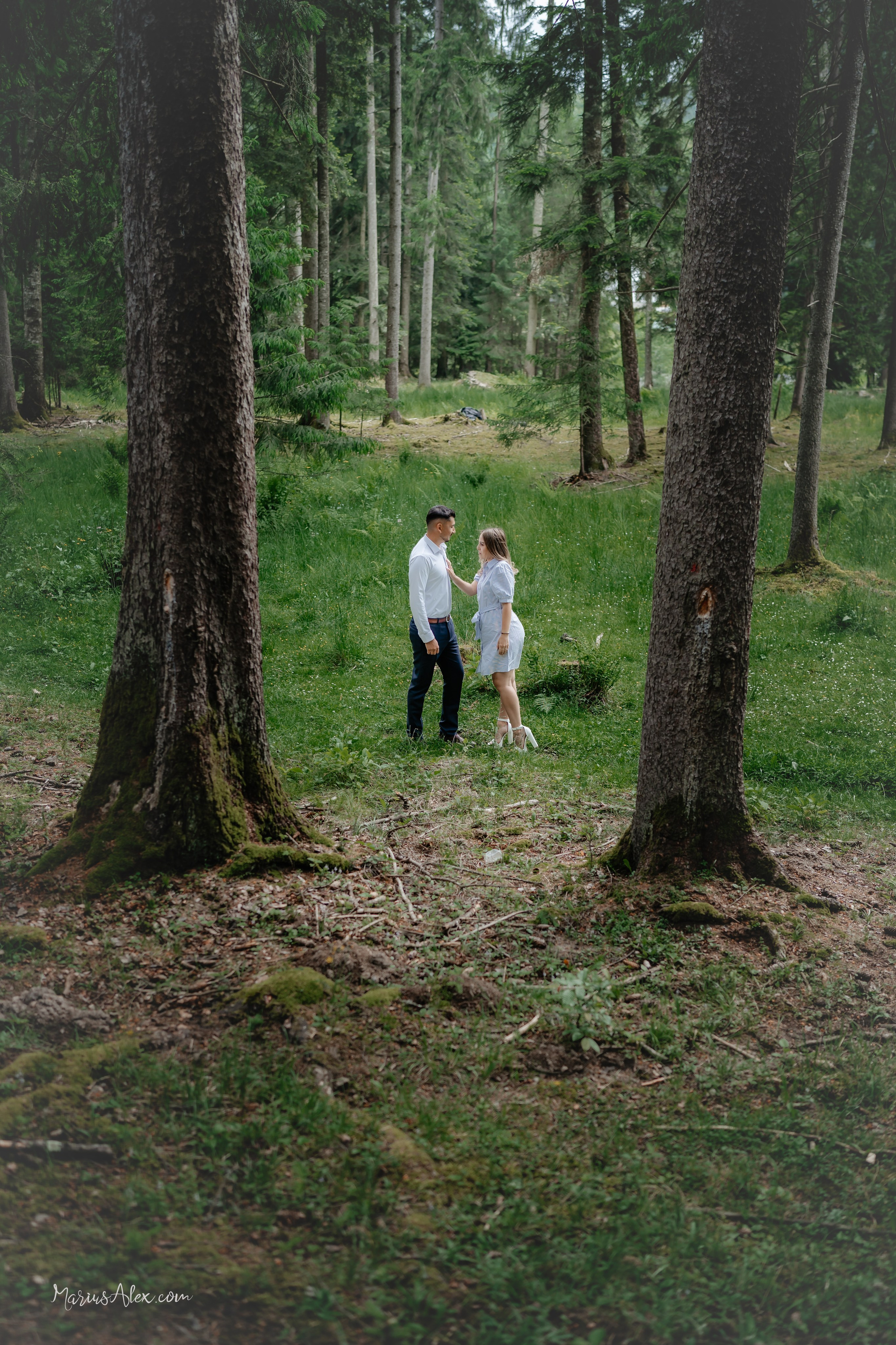 Andreea & Cosmin - O superba sedinta foto. Marius Alex fotograf de eveniment si portret din Suceava