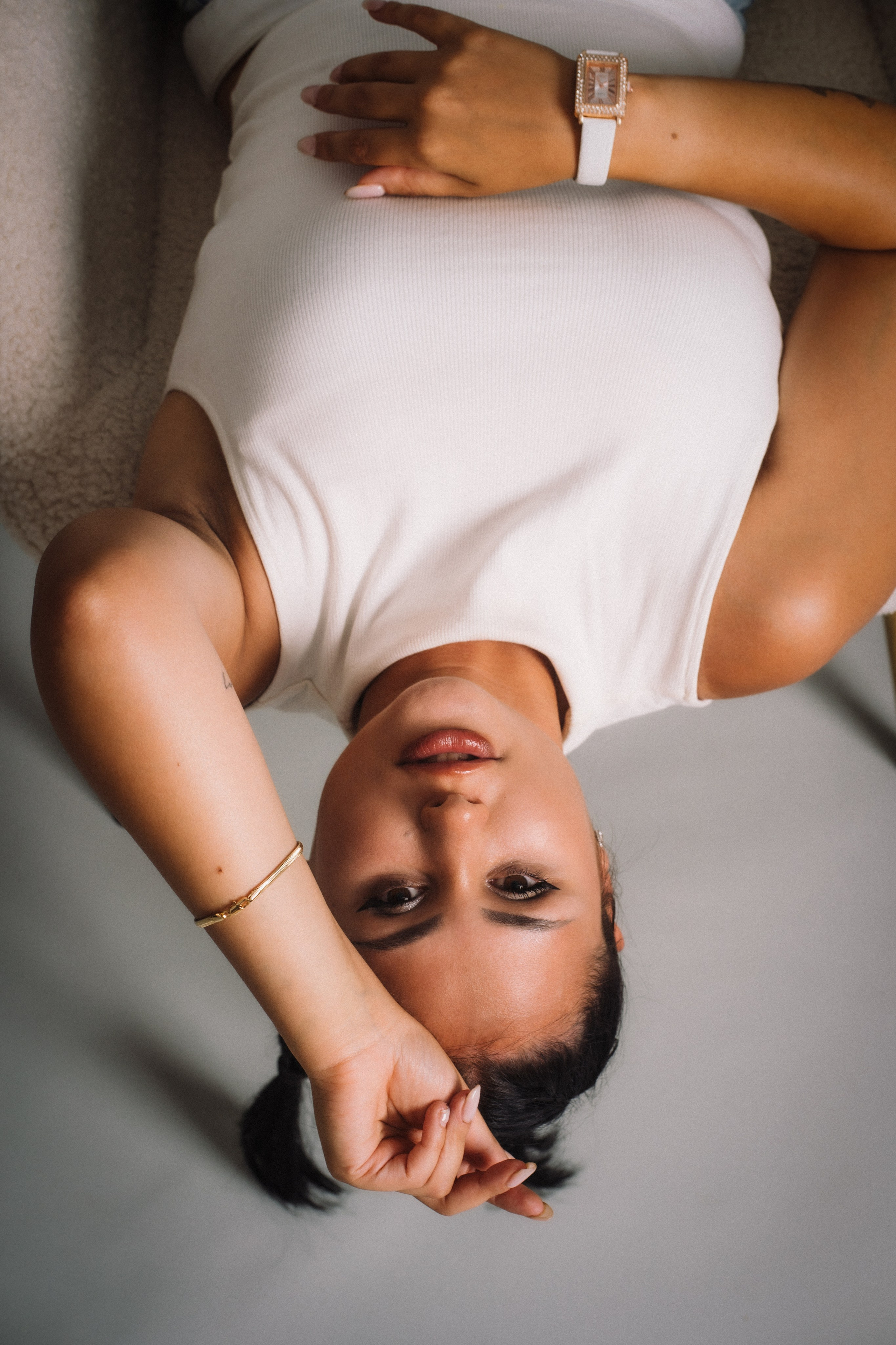 Laura x Daniel — Conexiune, Contrast și Cinematic. VStudio — mai mult decât fotografii