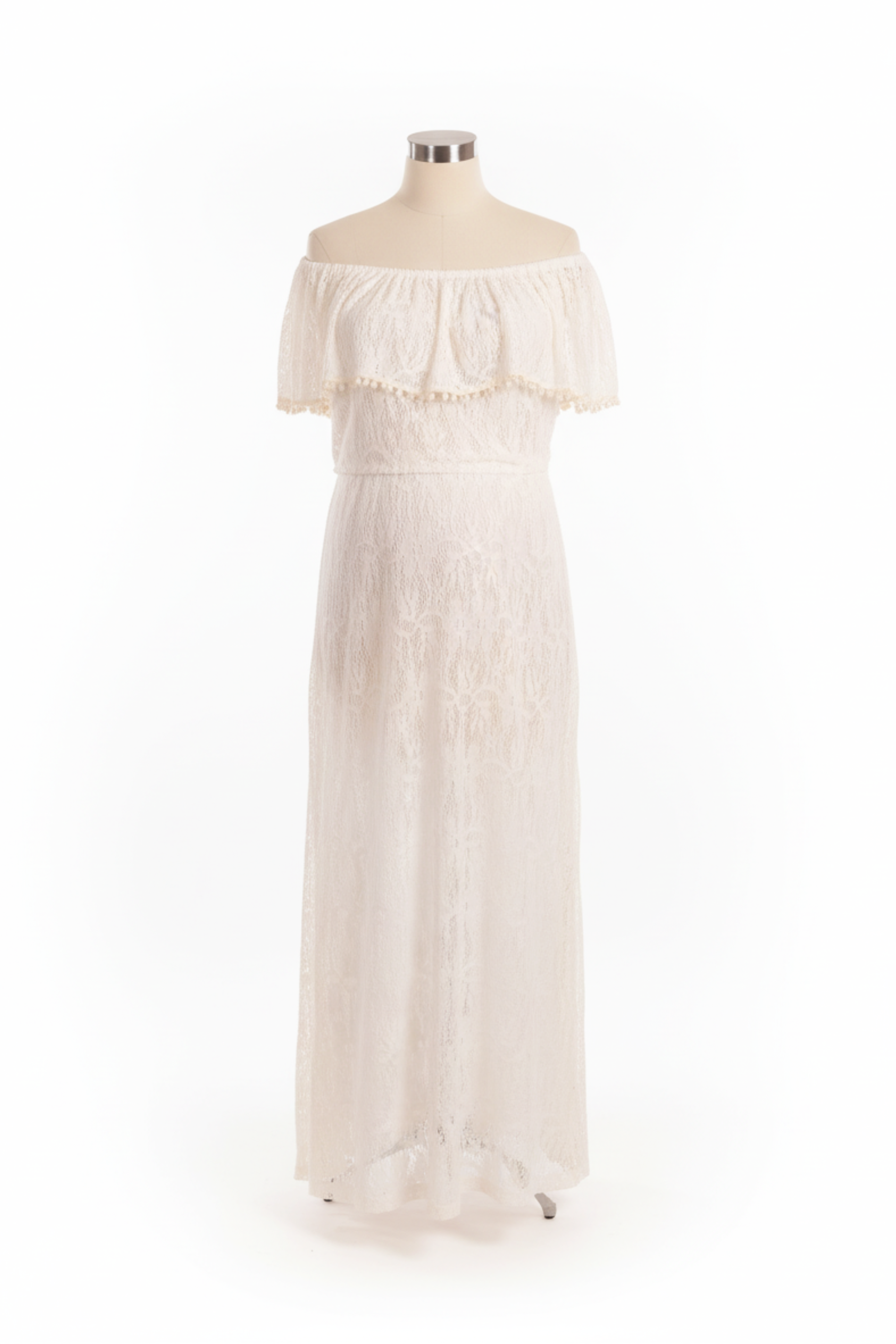 Maternity Wardrobe — Dresses Included for Your Session. Family & Maternity Photographer in Dresden Tatiana Mudryak