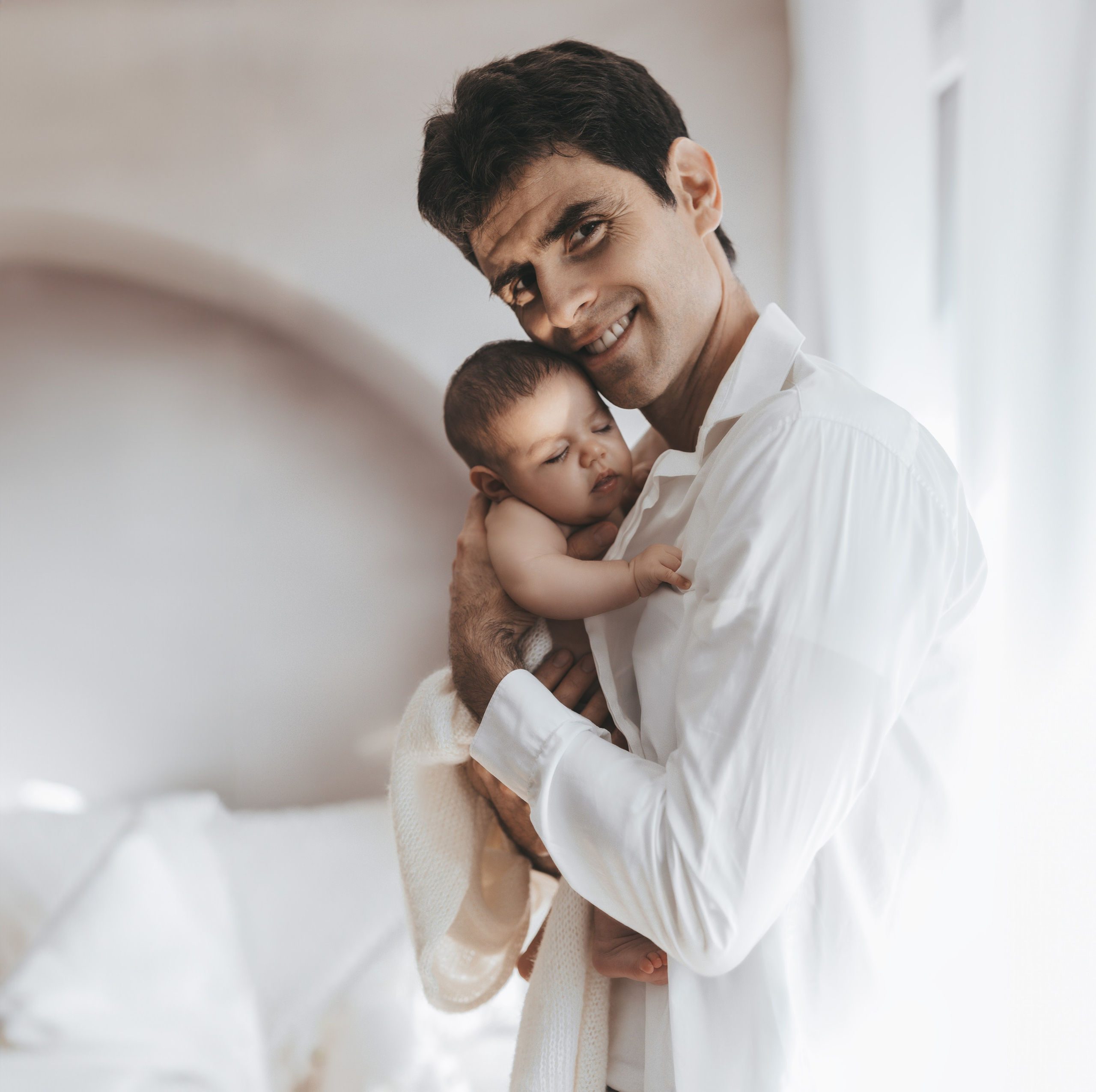 Newborn, kids, family photographer based near Zurich, Switzerland