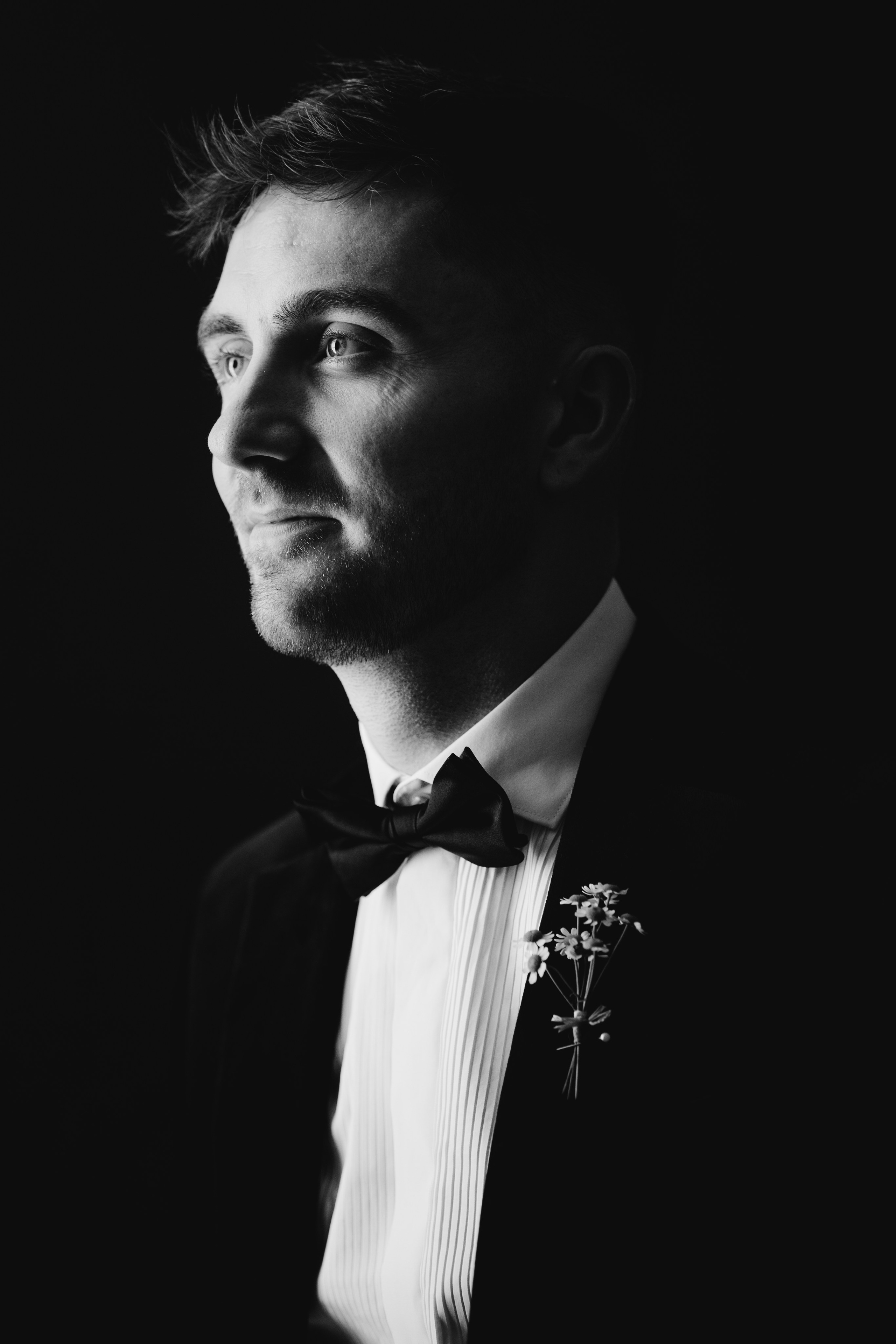 Chelsea Old Town Hall — Poppy & Jordan. Timeless Wedding & Event Photography — based London, working across Europe