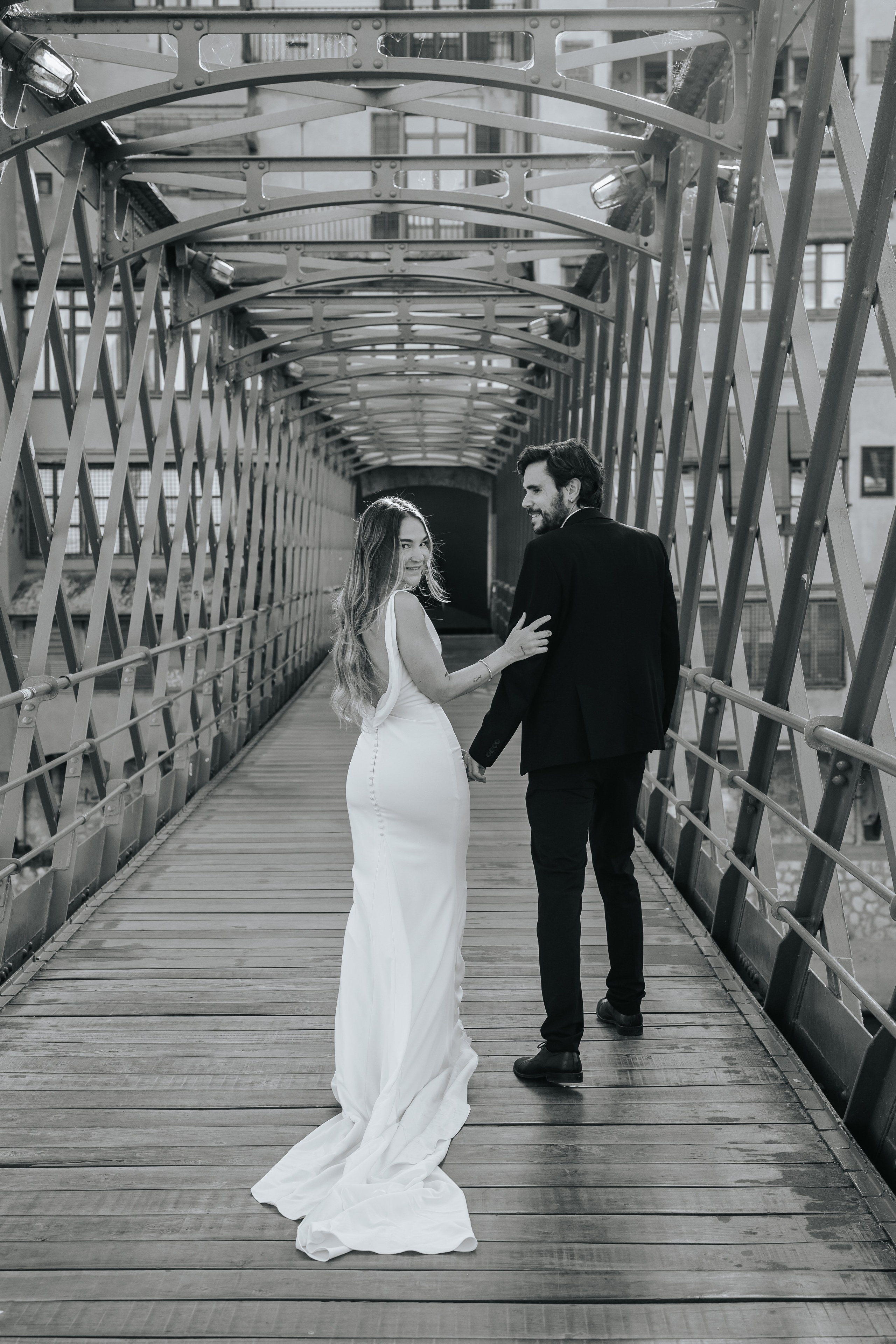 Barbara+Carlos, Girona, Love story. Fotógrafa de bodas en Cataluña