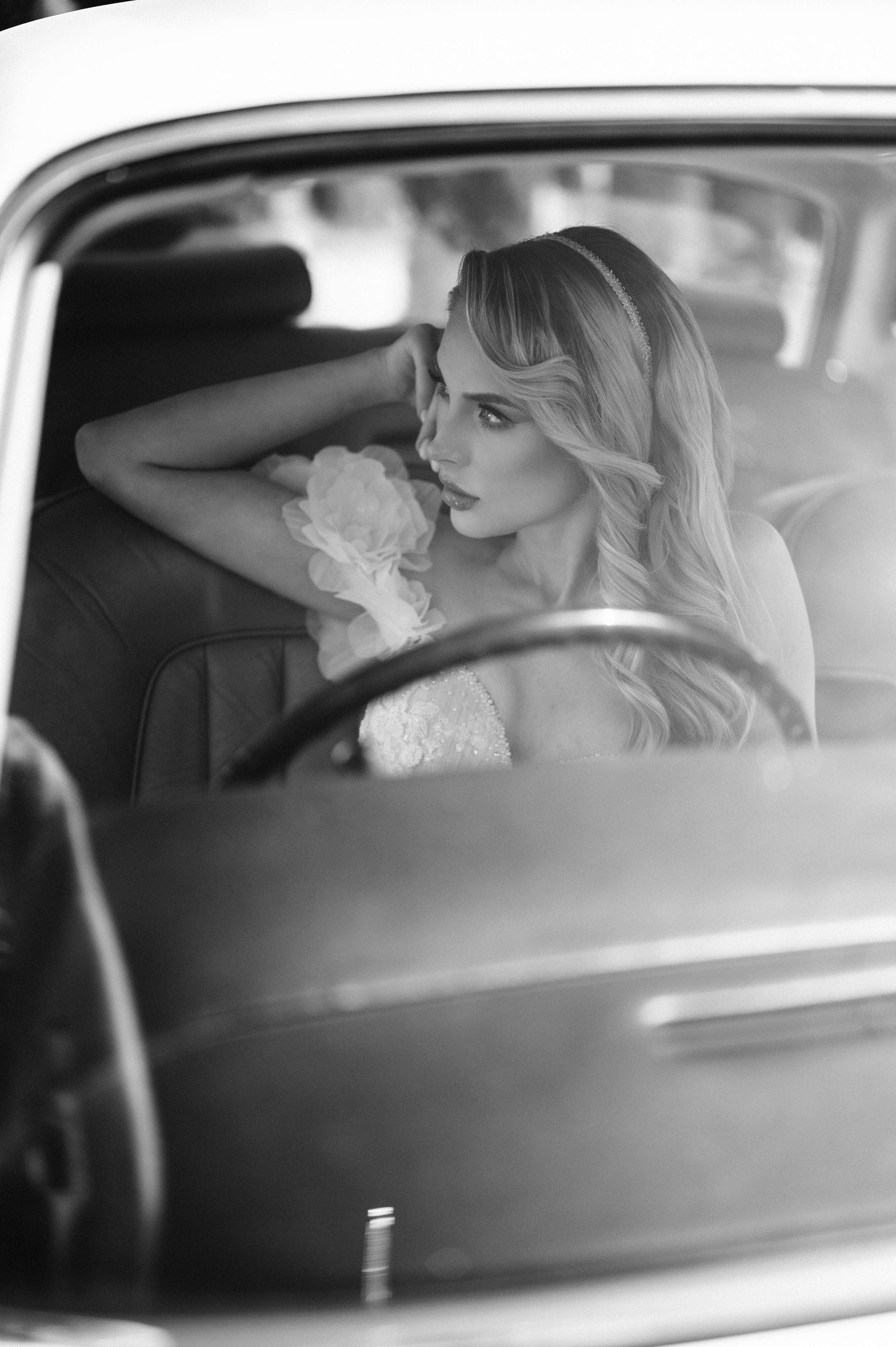 Cristina – Ședință foto editorială cu vibe fashion. Valentin Melen — wedding photographer