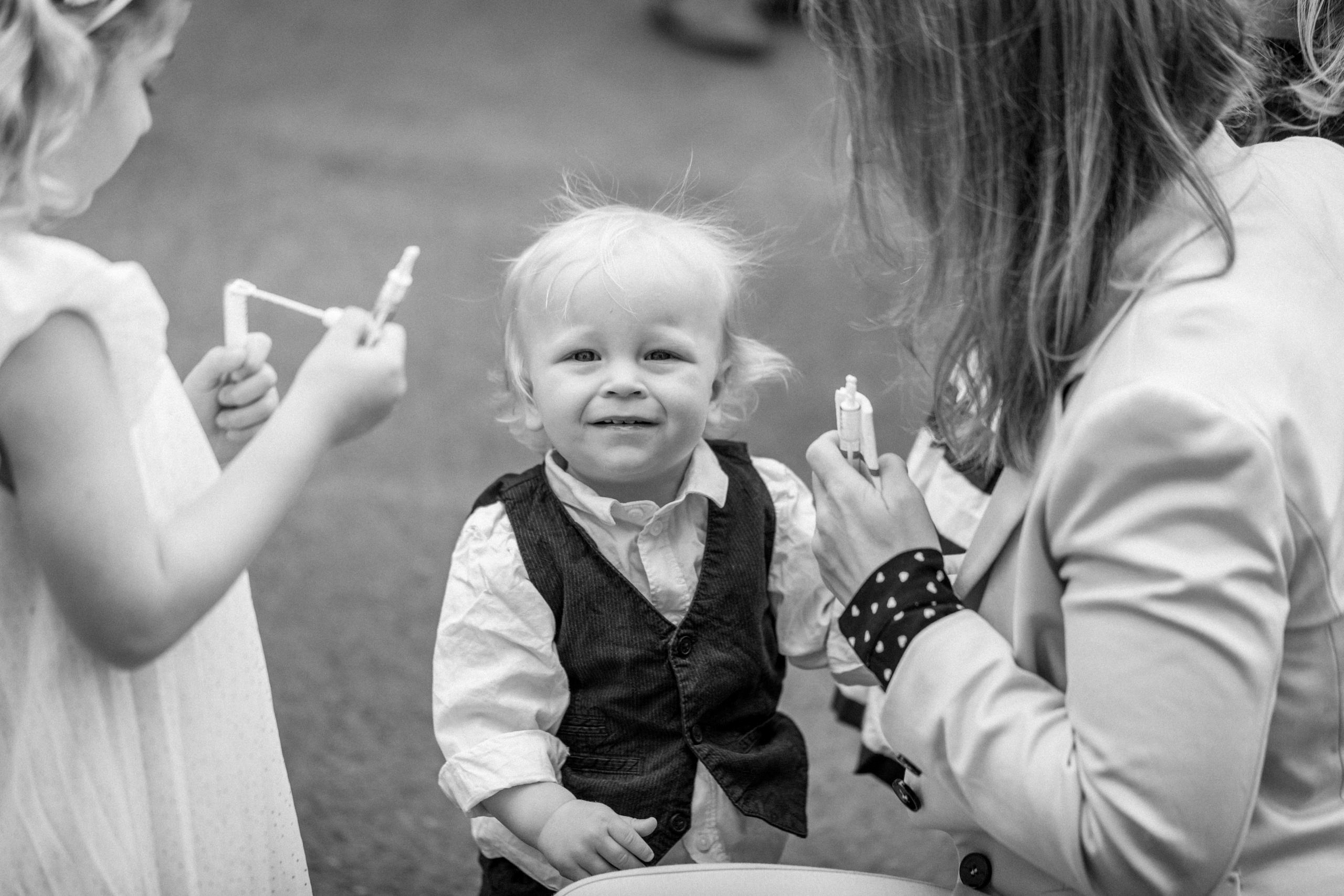 Kirchliche Trauung in Oerlinghausen. Hochzeitfotograf in Bielefeld