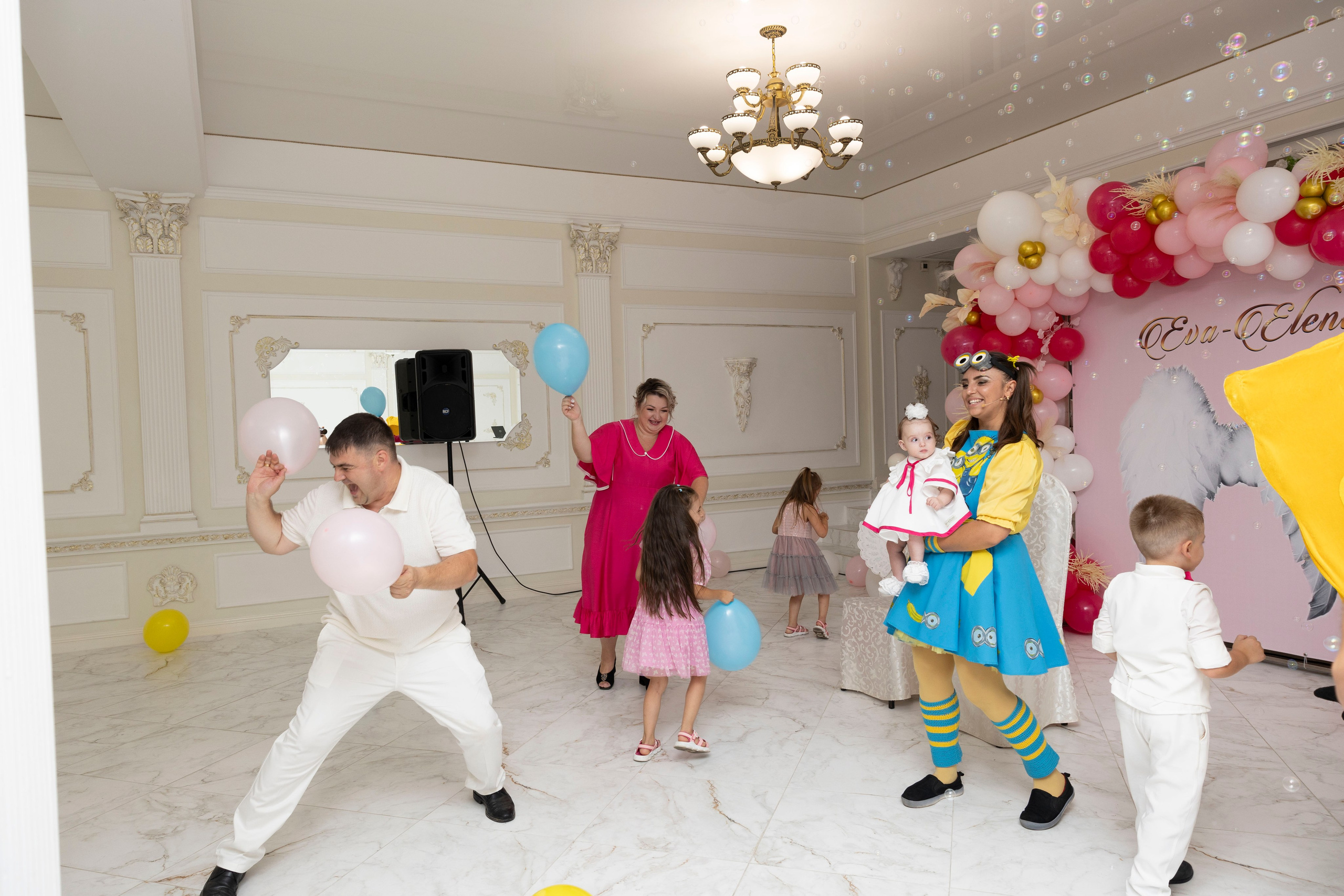 Animatori. Fotograf de Familie Avram Vlada Photo Chisinau