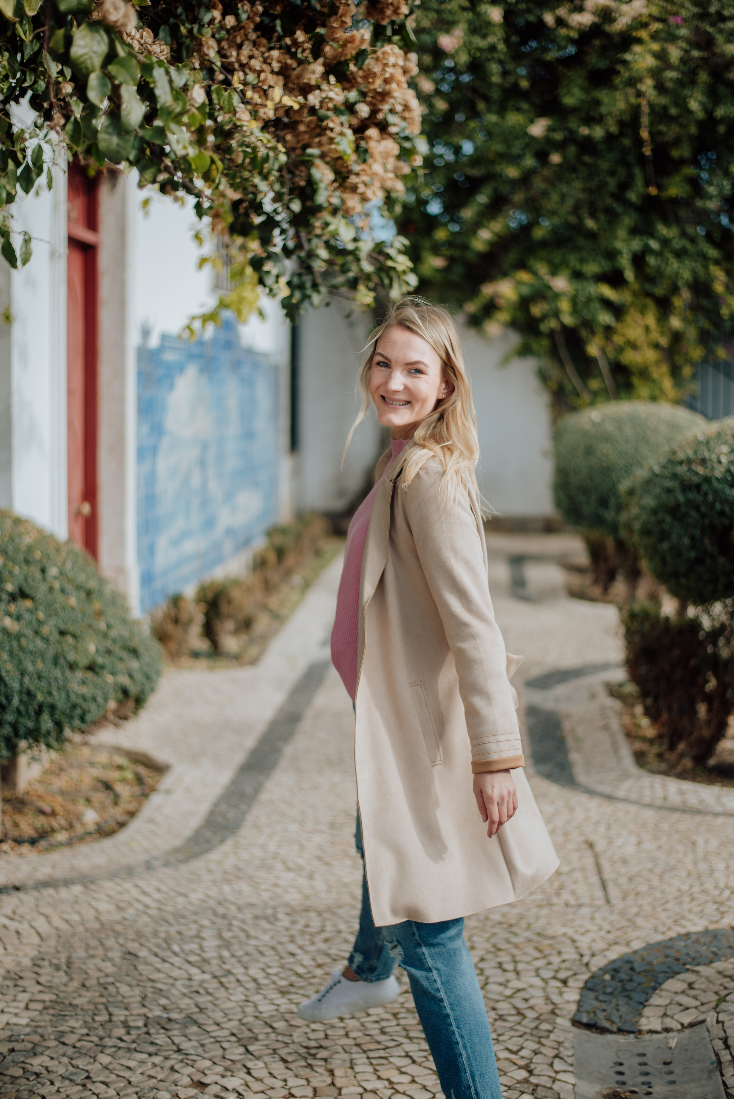 Maria. Lifestyle, wedding and family photographer