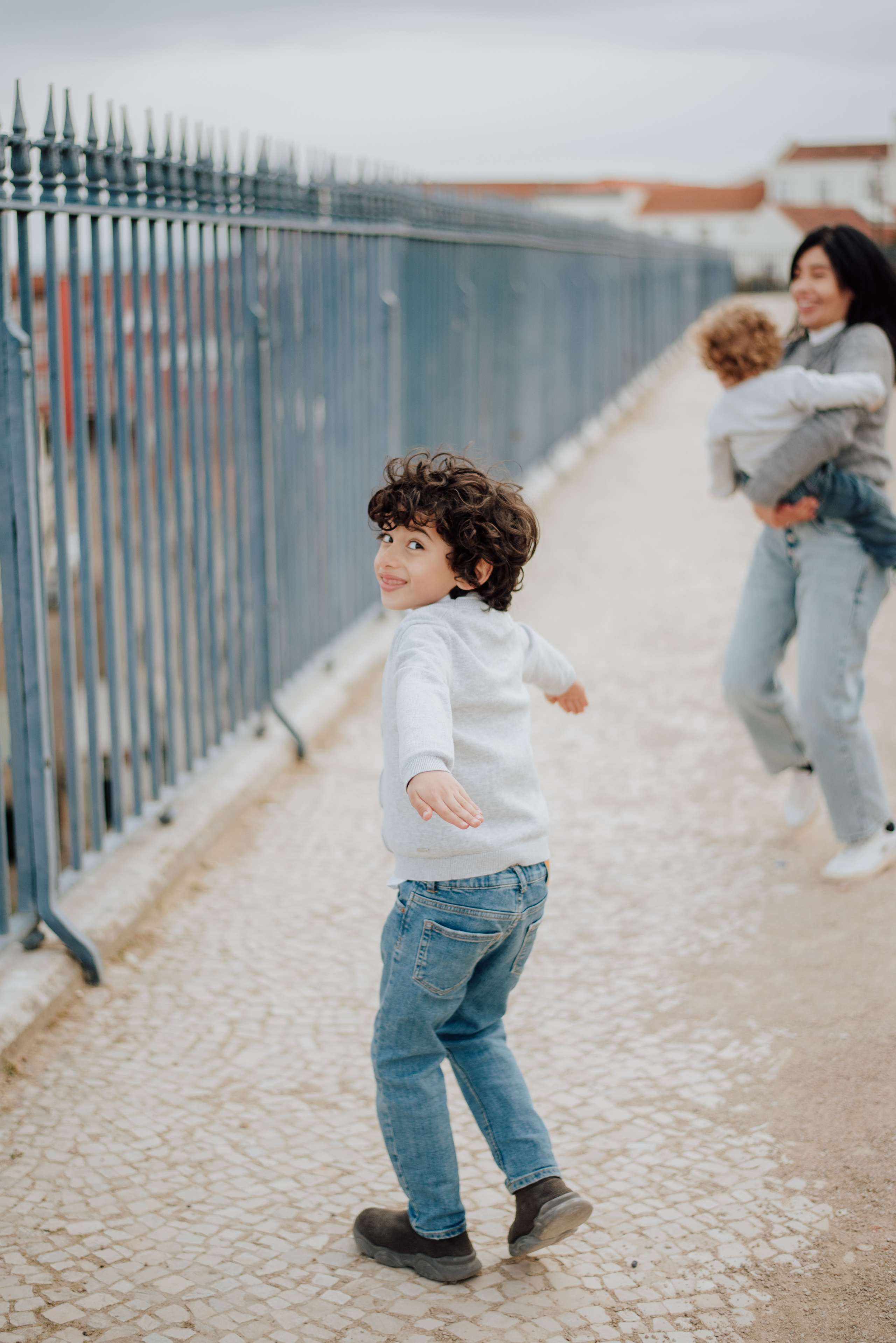 Solange and family. Lifestyle, wedding and family photographer