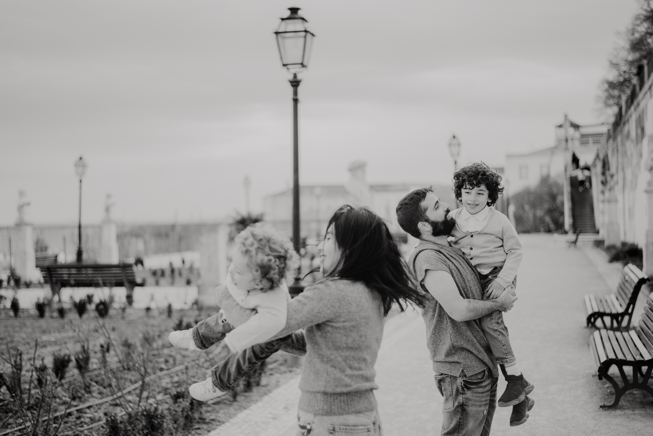 Solange and family. Lifestyle, wedding and family photographer
