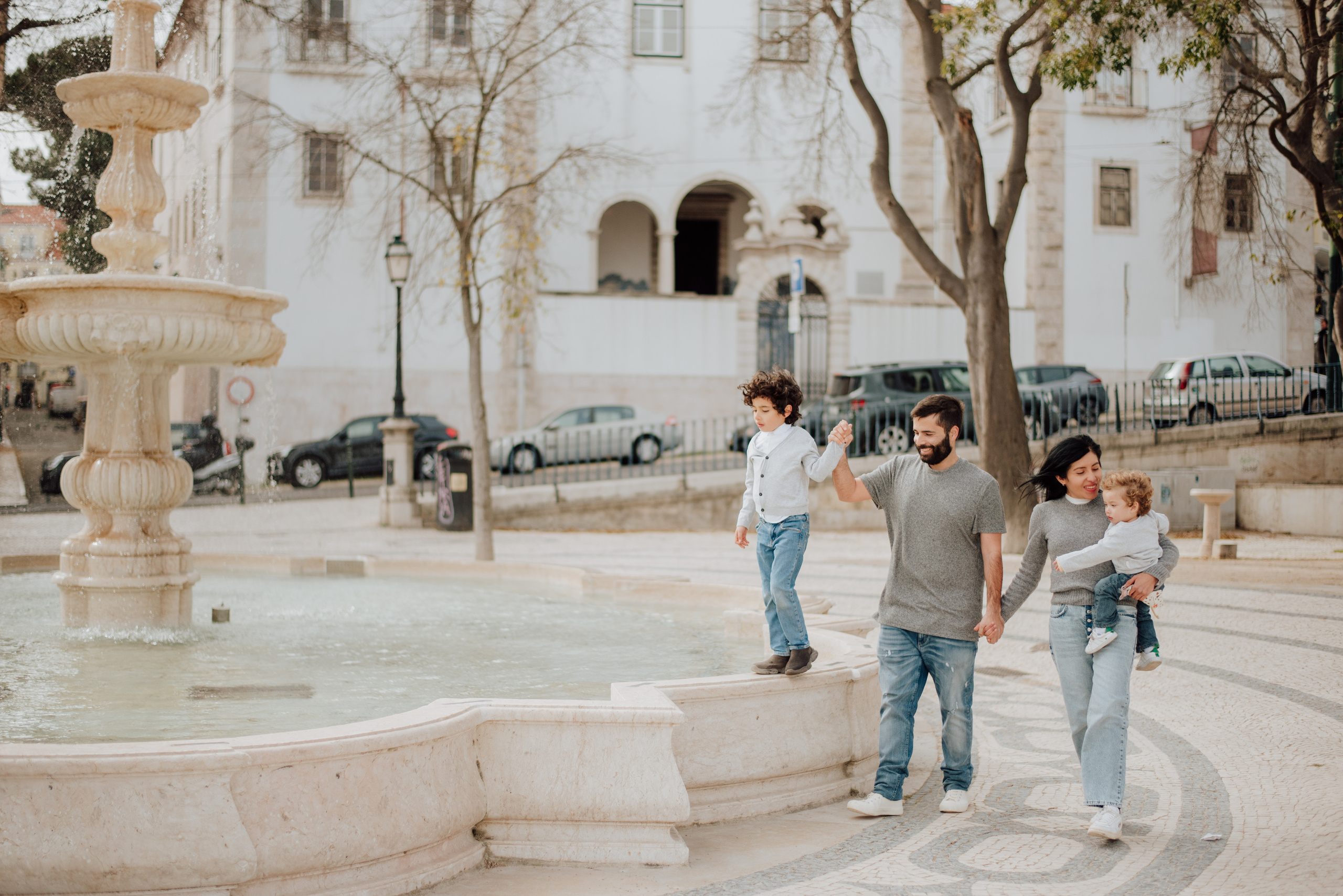 Solange and family. Lifestyle, wedding and family photographer