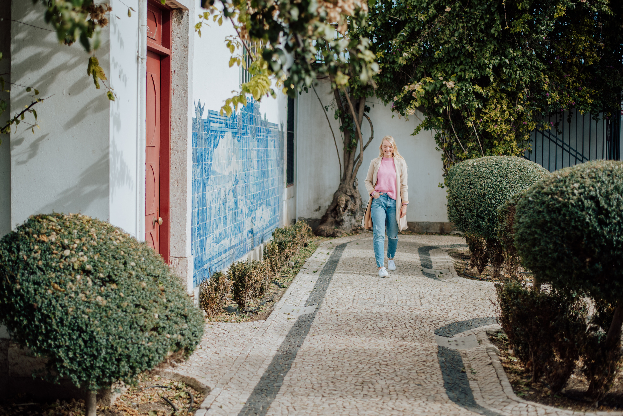 Maria. Lifestyle, wedding and family photographer