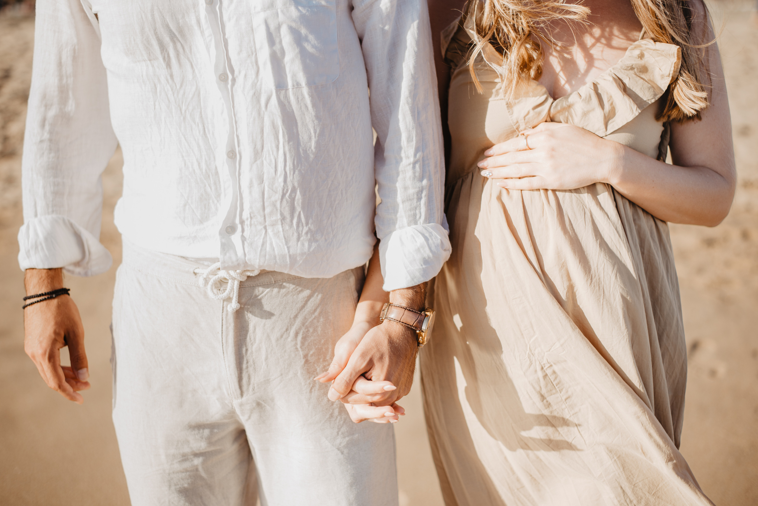 Couple beach photo section. Lifestyle, wedding and family photographer