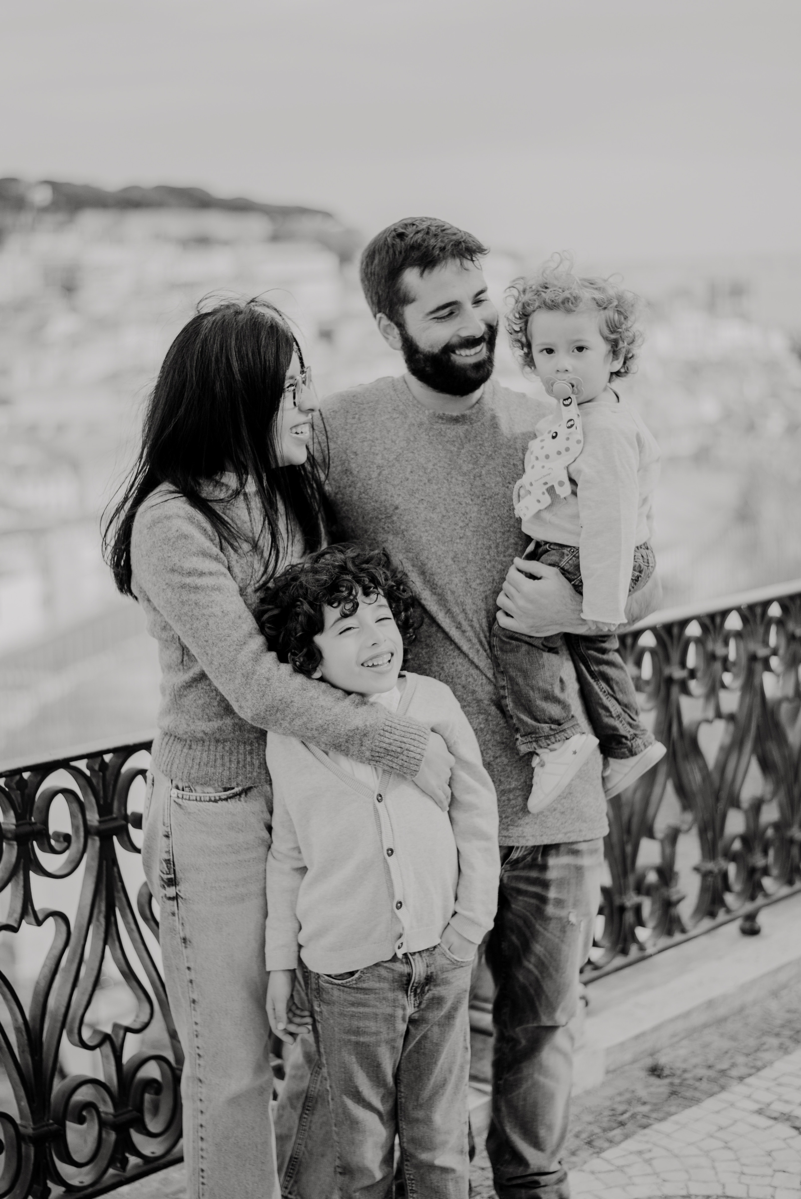 Solange and family. Lifestyle, wedding and family photographer